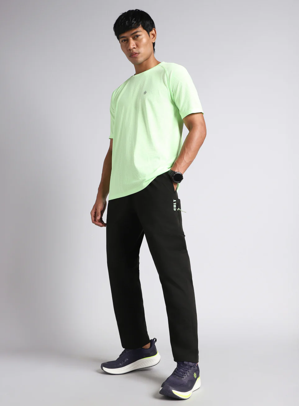 Men's Black Airport Travel Trackpants - Image 2
