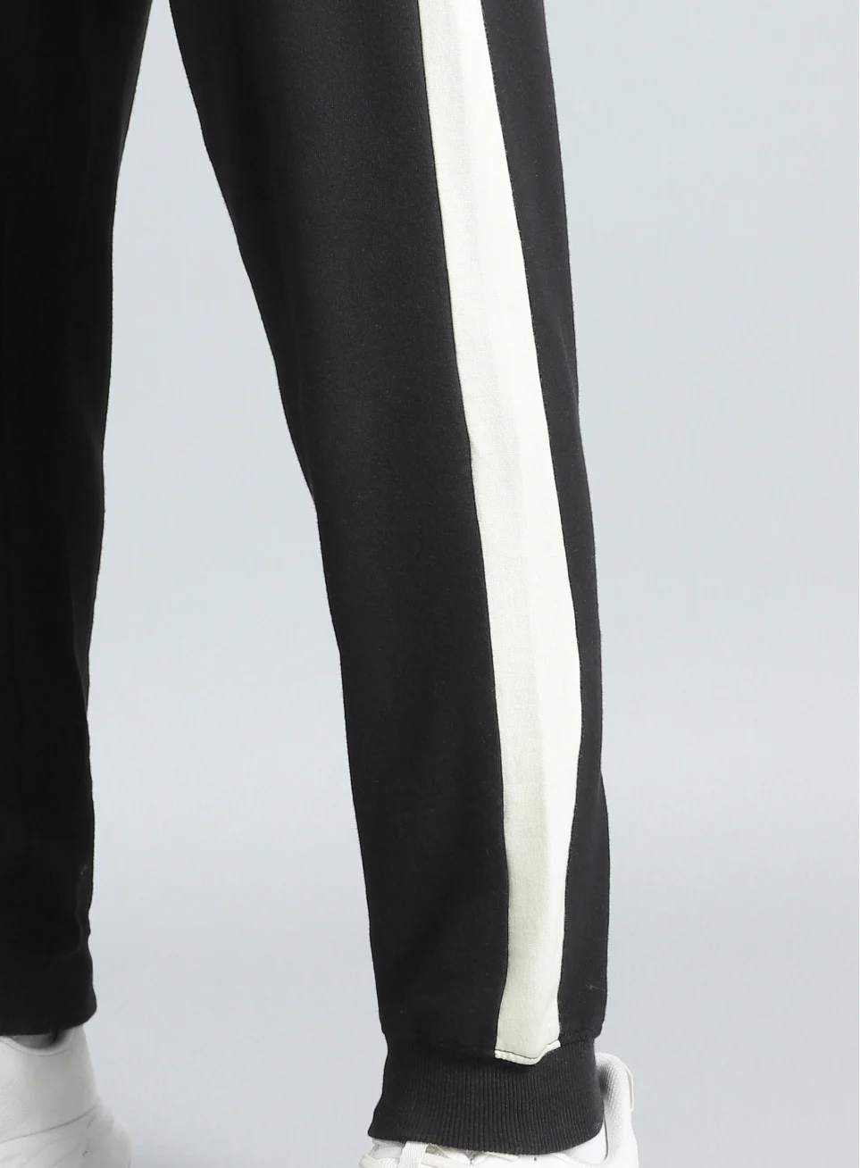 Men's Black Beyond Play Joggers - Image 8