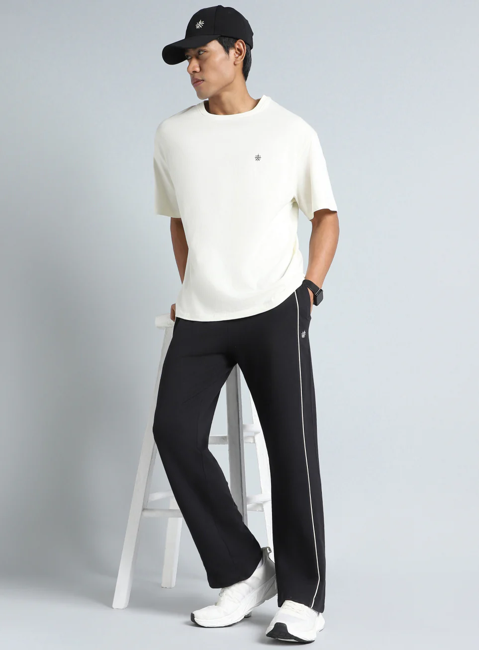Men's Black Beyond Play Trackpants - Image 3