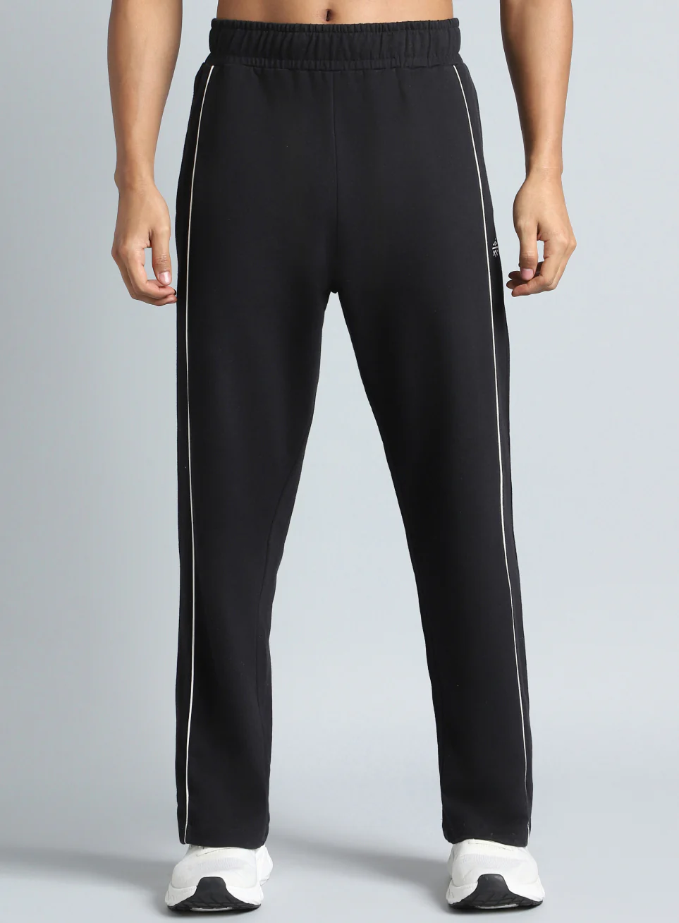 Men's Black Beyond Play Trackpants - Image 4