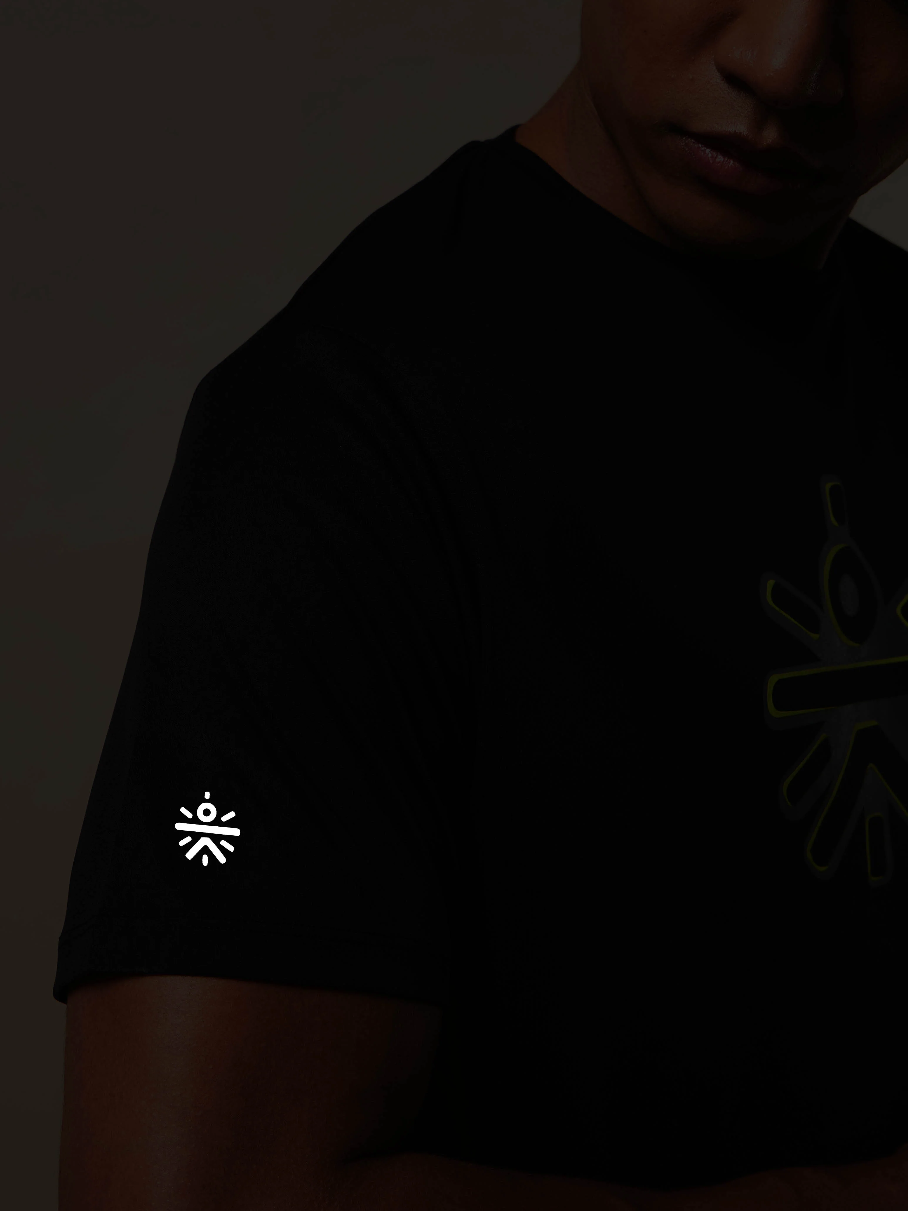 Men's Black Brand Carrier Print T-shirt - Image 9