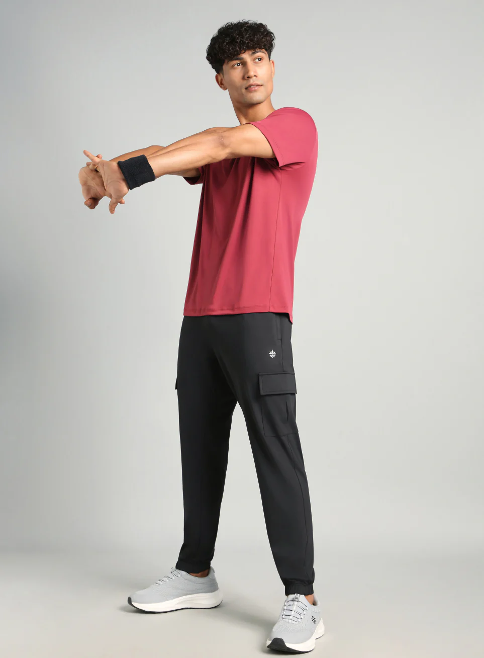 Men's Black Cargo Training Joggers - Image 2