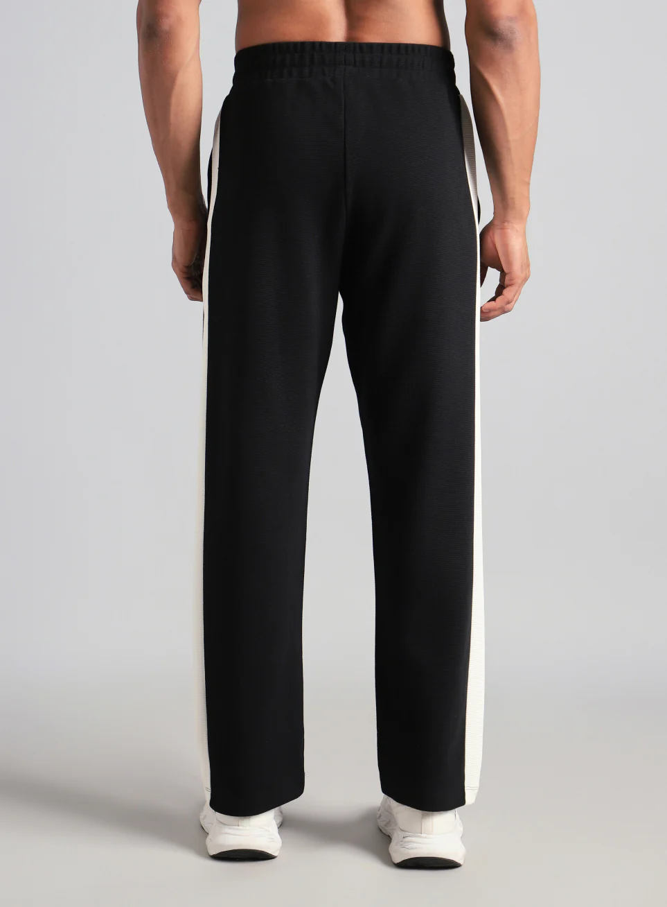 Men's Black Colourplay Trackpants - Image 6