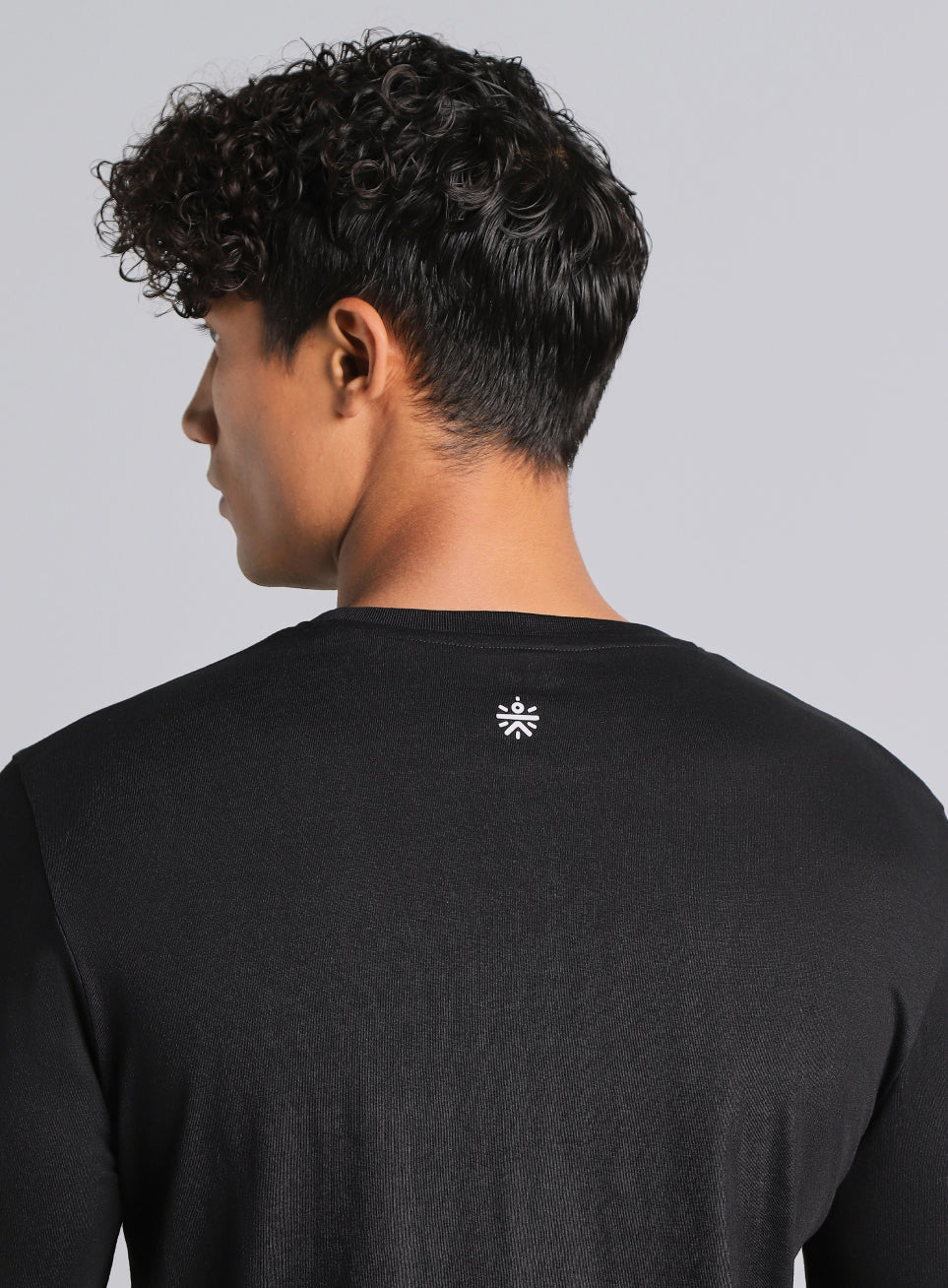 Men's Black Courtside Print Full Sleeve T-shirt - Image 8