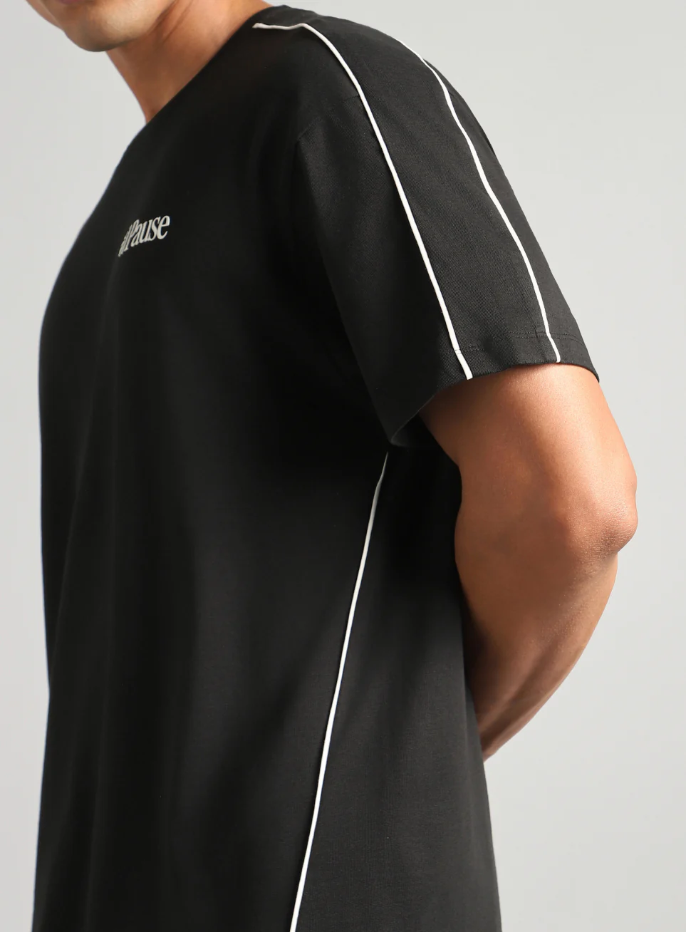 Men's Black Cult Athletic Relaxed Fit T-shirt - Image 8