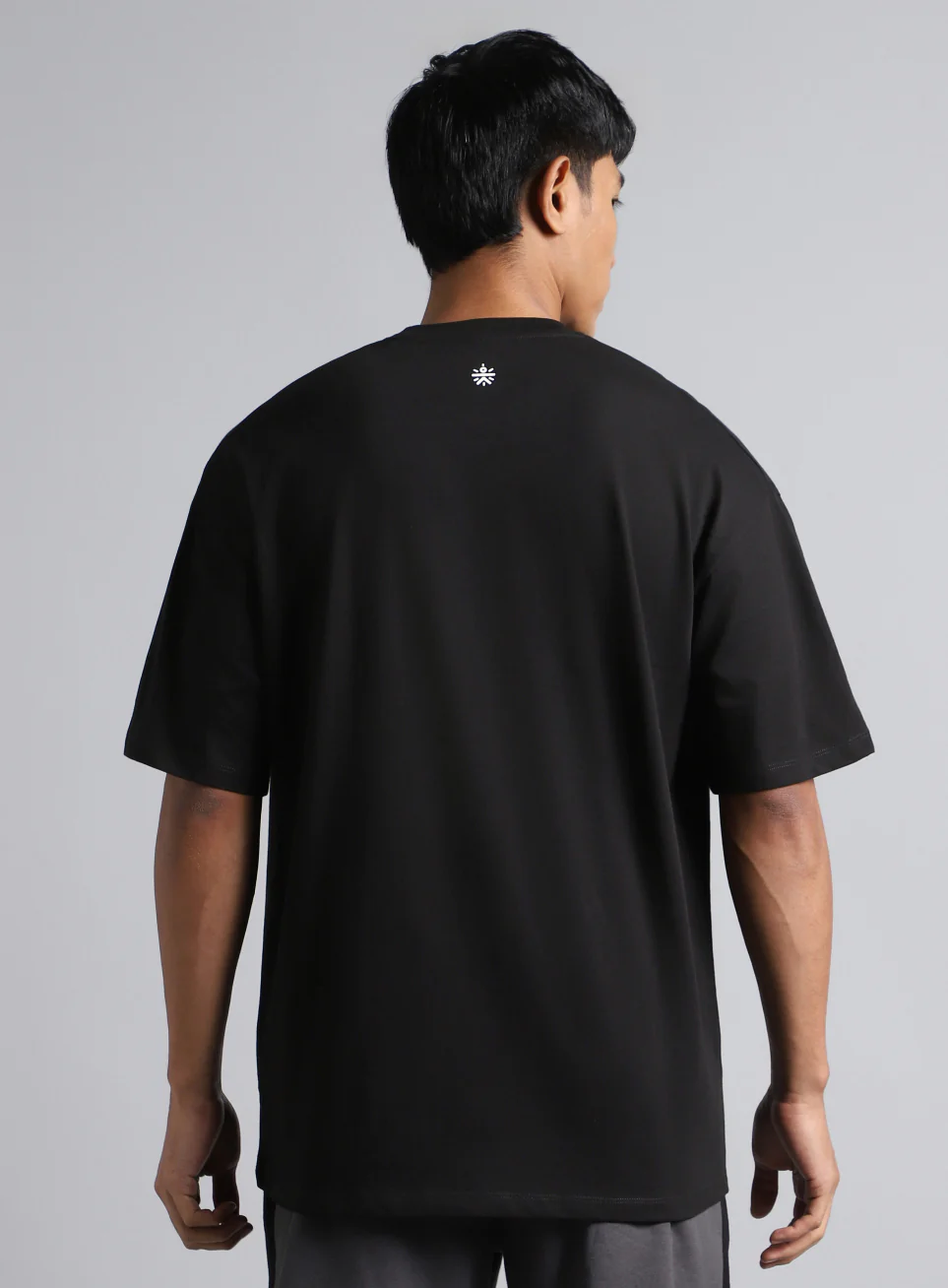 Men's Black Cult Brand Carrier Oversized Fit T-shirt - Image 6