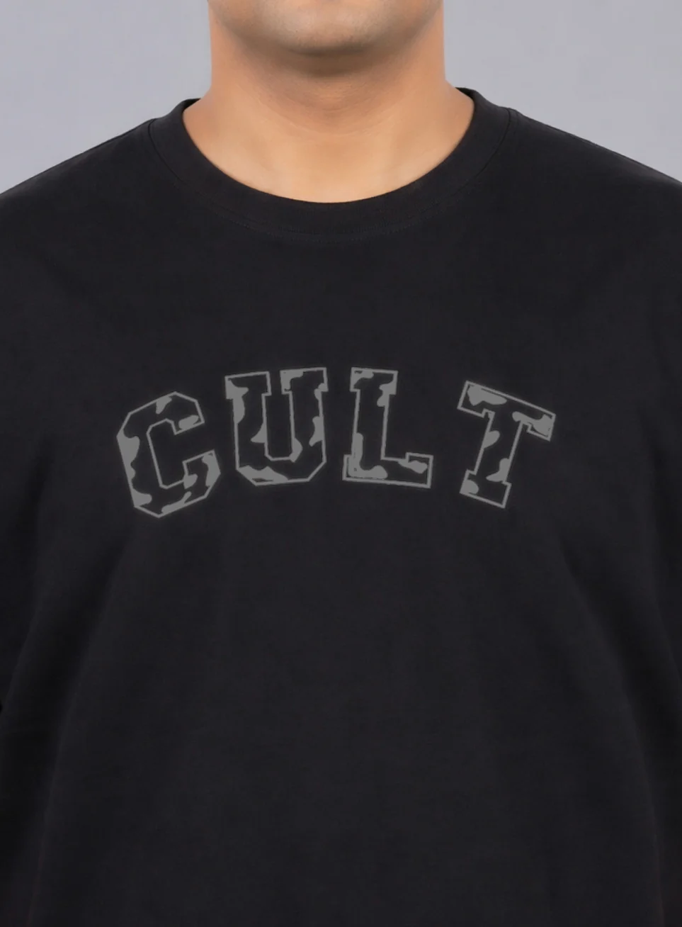 Men's Black Cult Branding Graphic Plus Size Relaxed T-shirt - Image 7