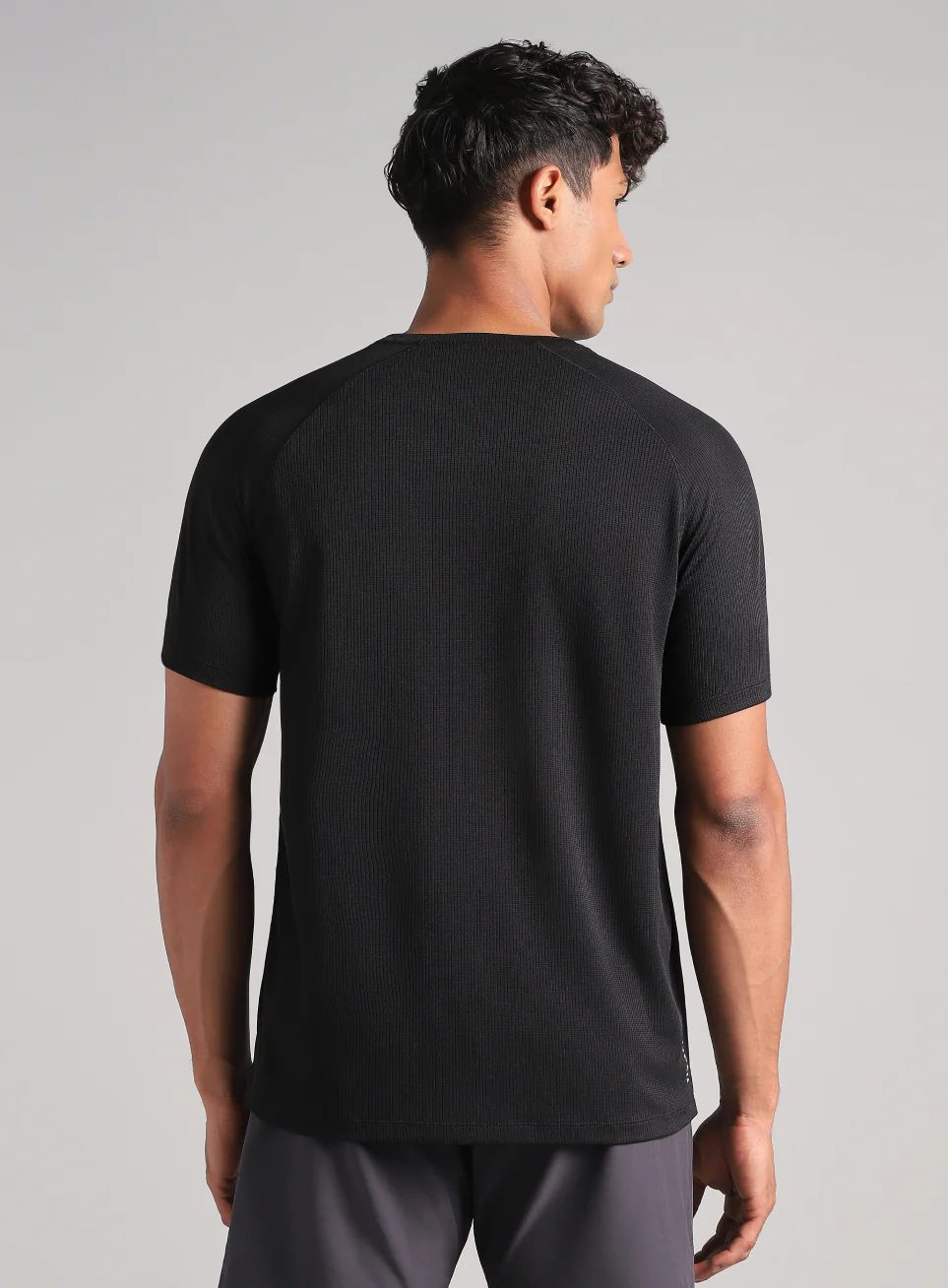 Men's Black Easy Move Tee - Image 6