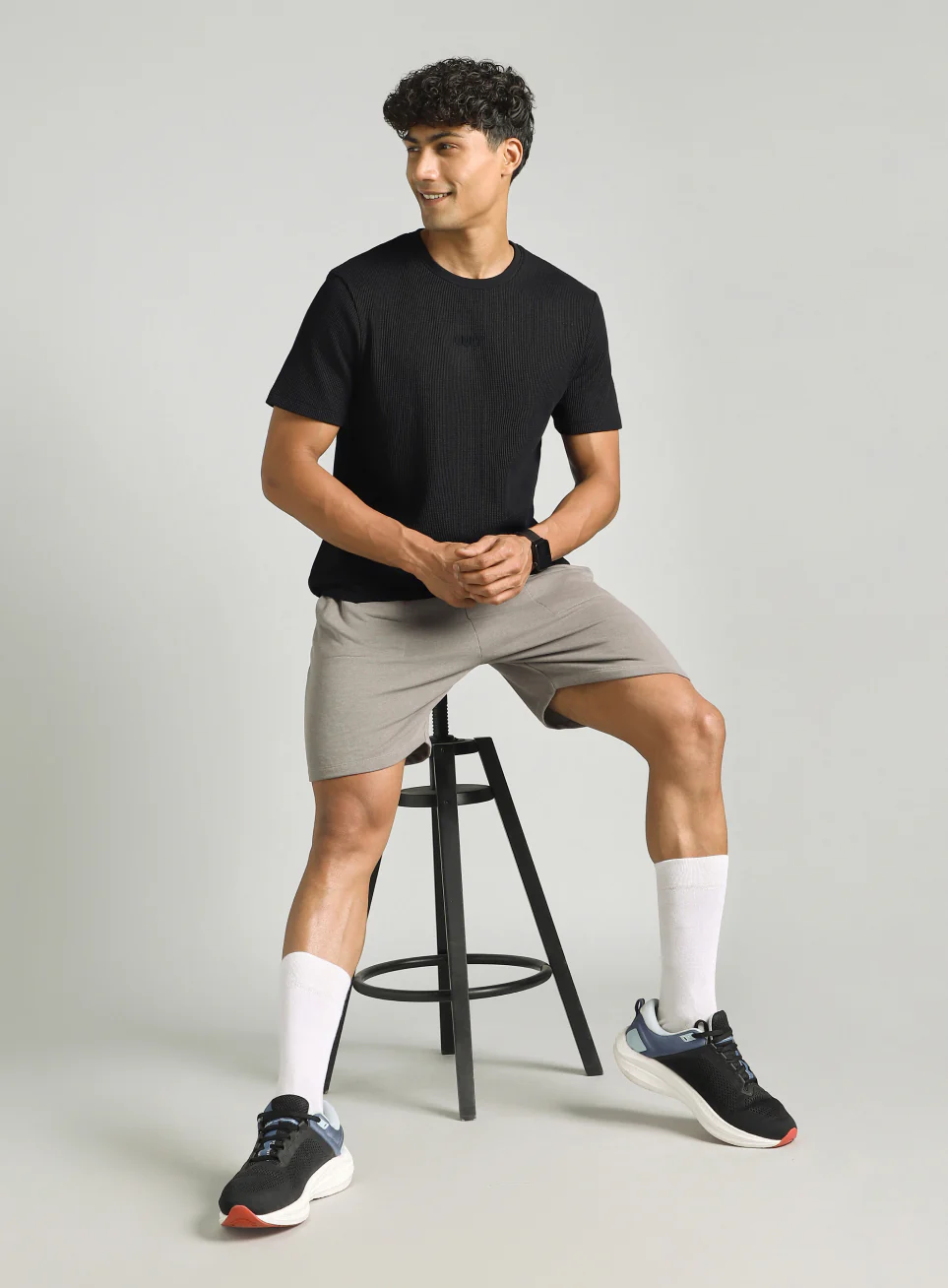 Men's Black Essential Oversized Fit Waffle T-shirt - Image 3
