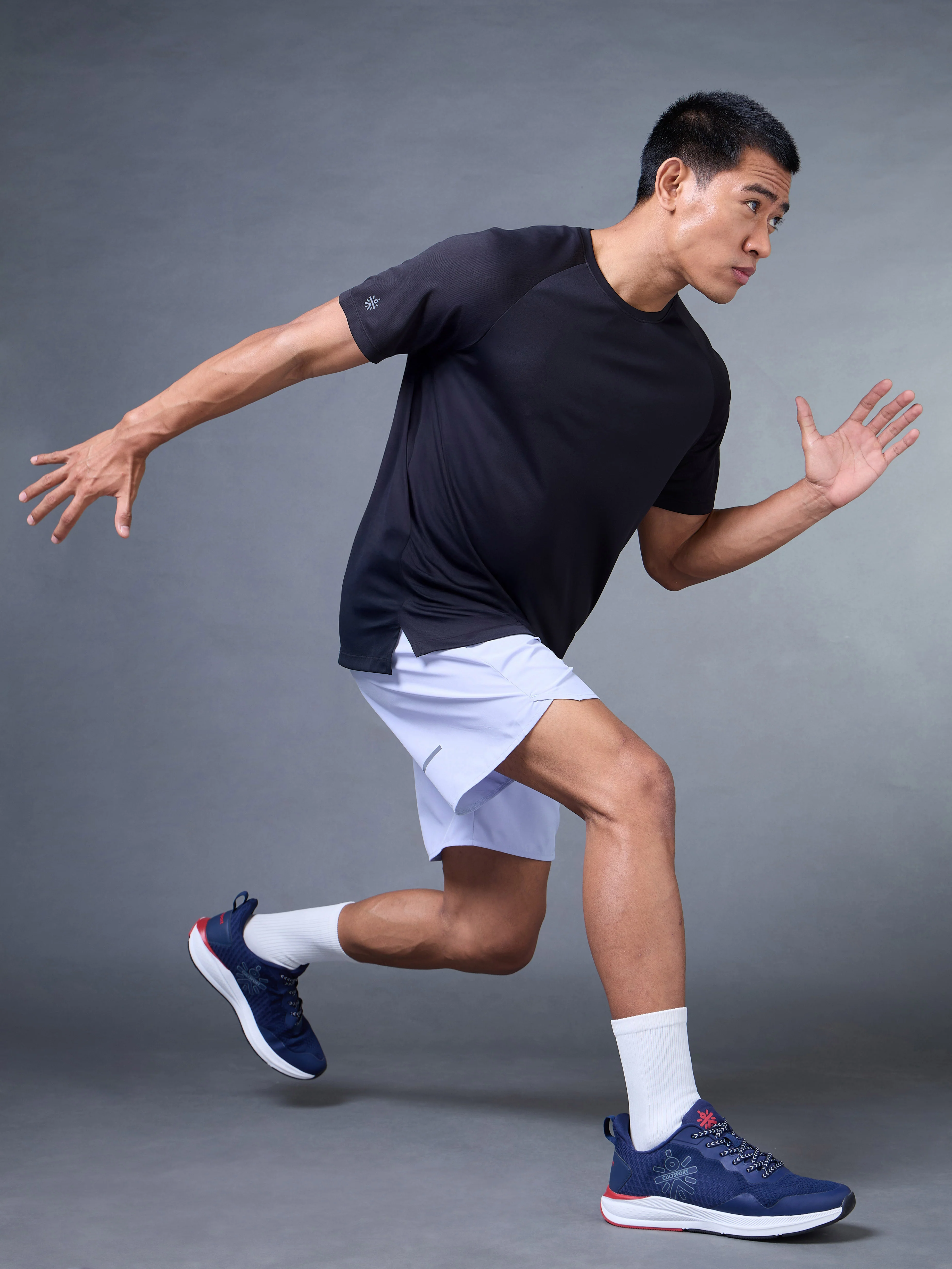 Men's Black Everyday Run T-shirt - Image 3