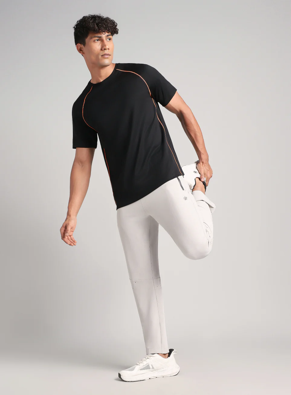 Men's Black Everyday Workout Train Tee - Image 3