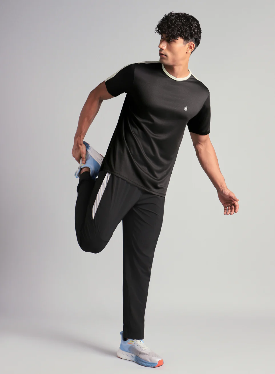Men's Black Hyper Training T-shirt - Image 2