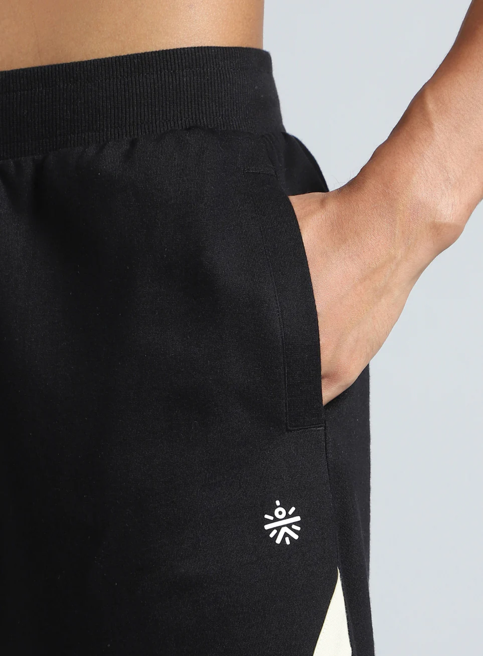 Men's Black Move Easy Shorts - Image 7