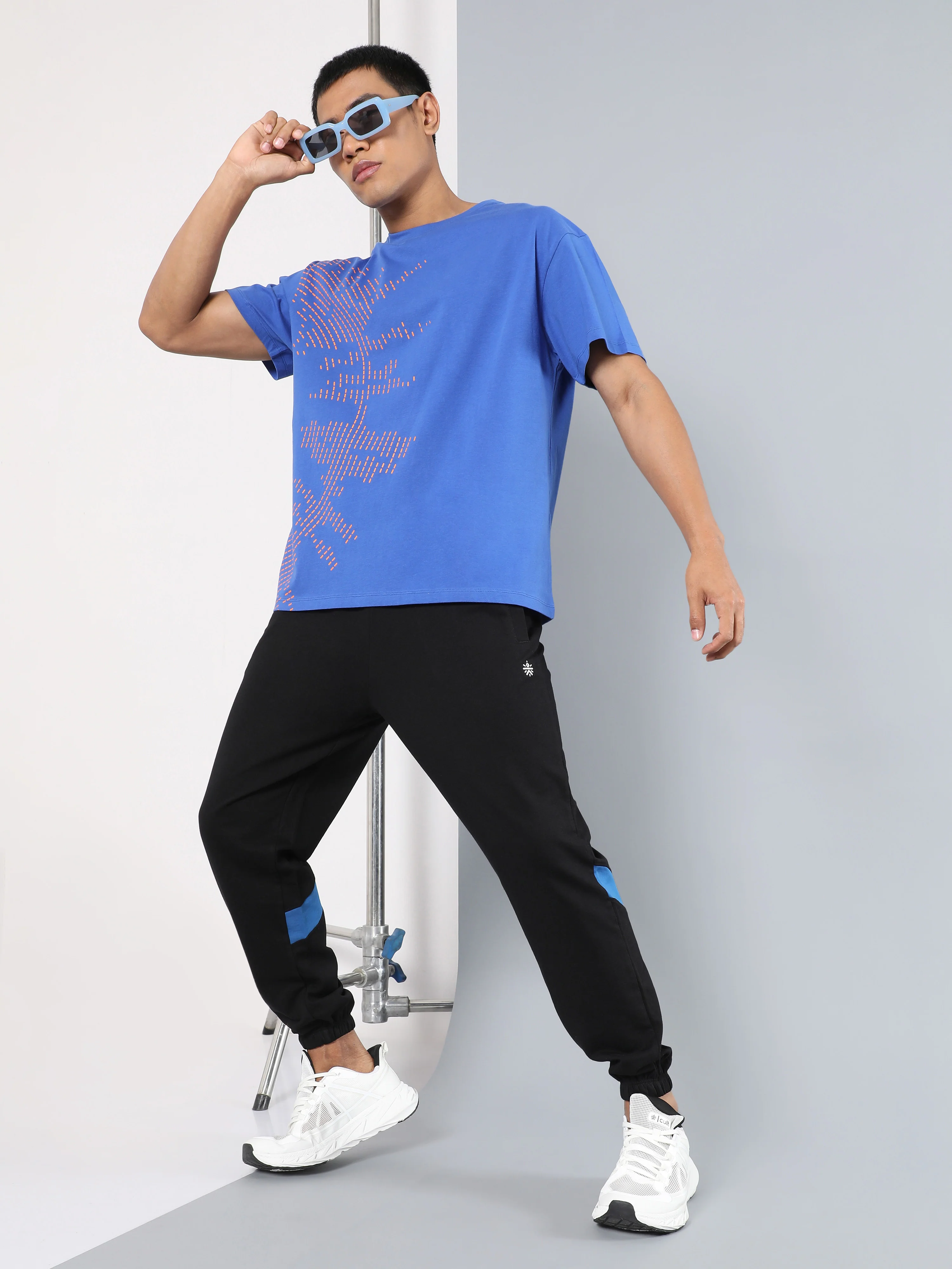 Men's Black Move it Joggers - Image 2