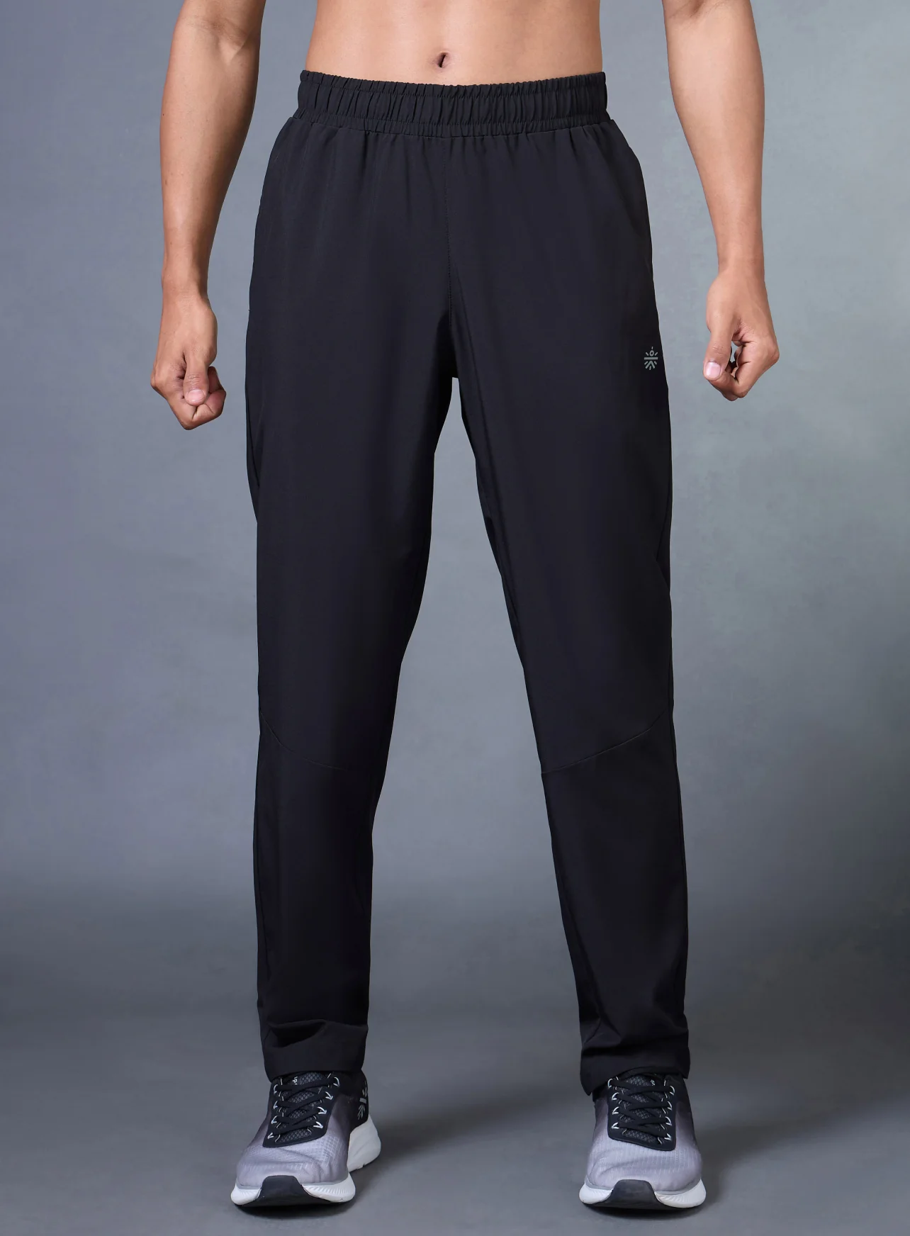Men's Black Night Run Trackpants - Image 4