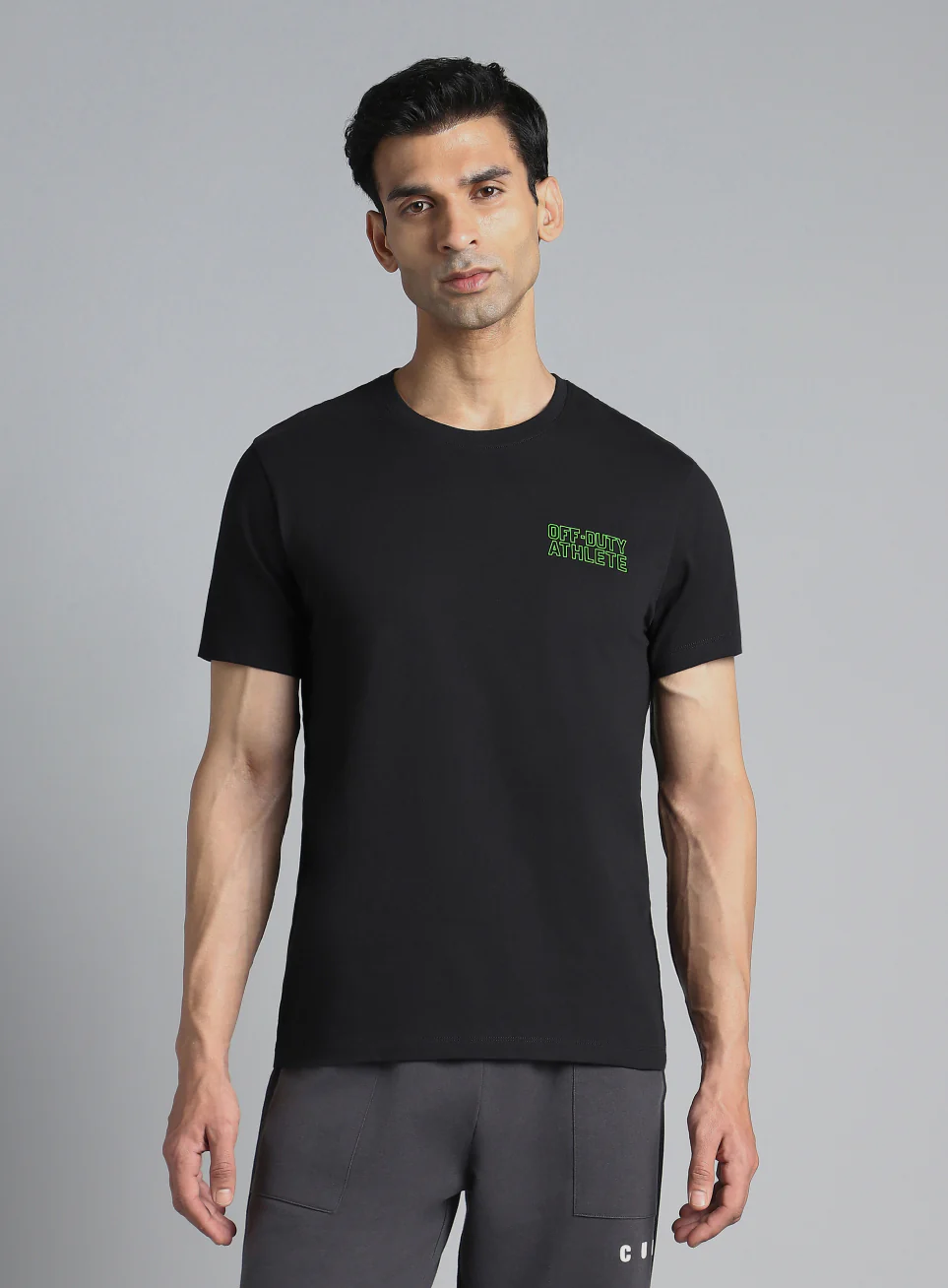 Men's Black Off Duty Print Graphic T-shirt - Image 4