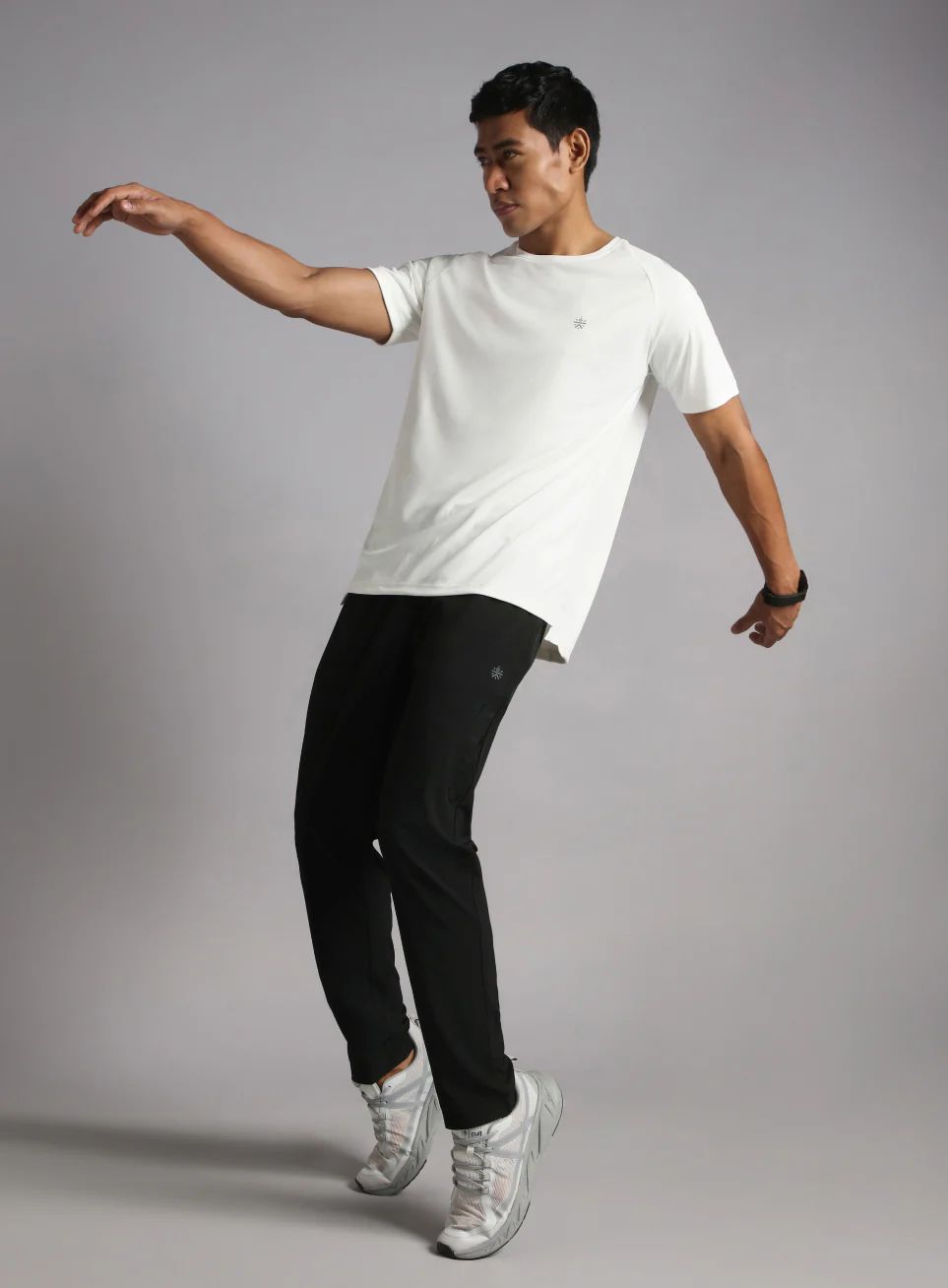 Men's Black Pace up Running Trackpants - Image 3