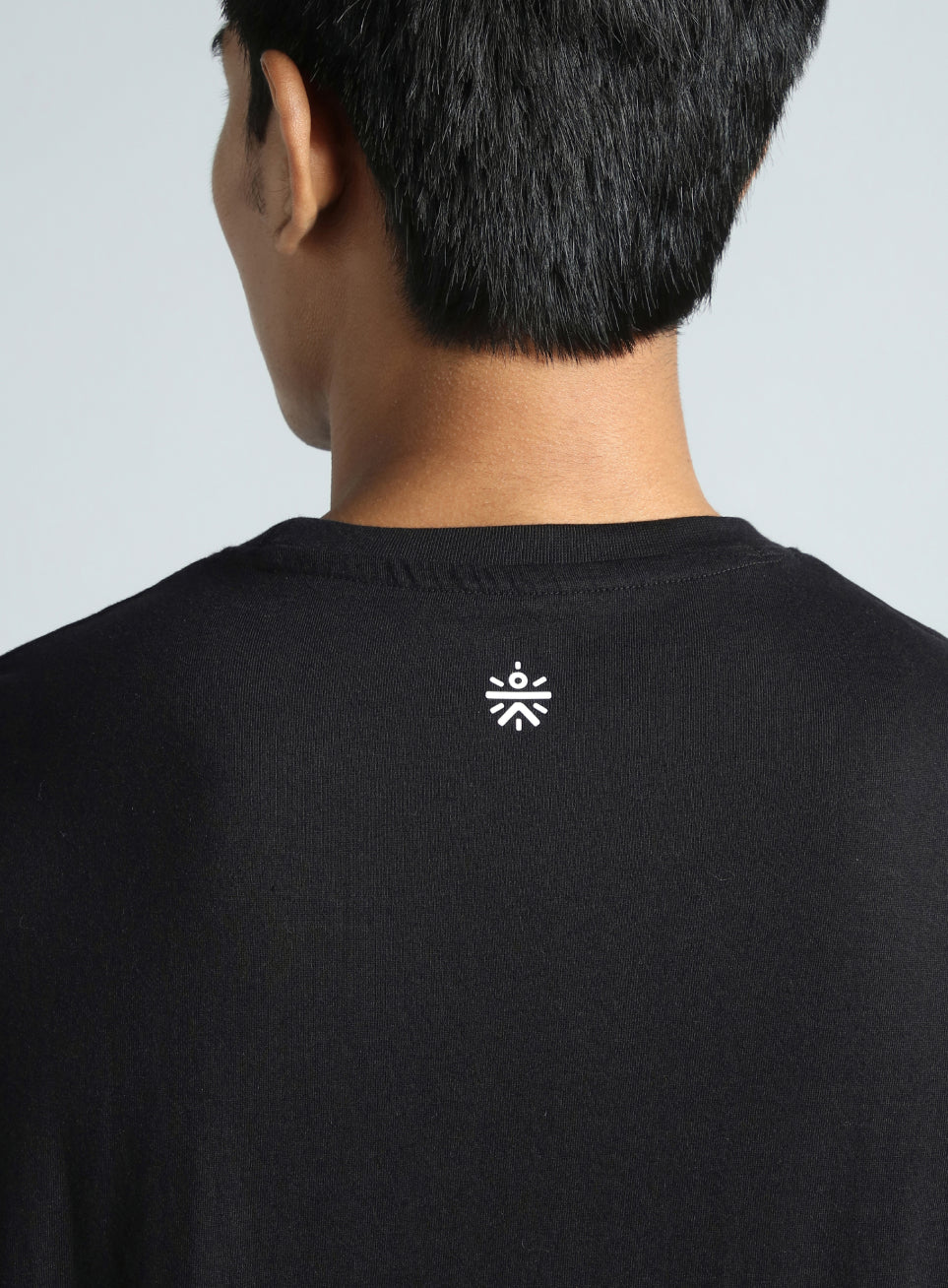 Men's Black Play On Relaxed fit Graphic T-shirt - Image 8