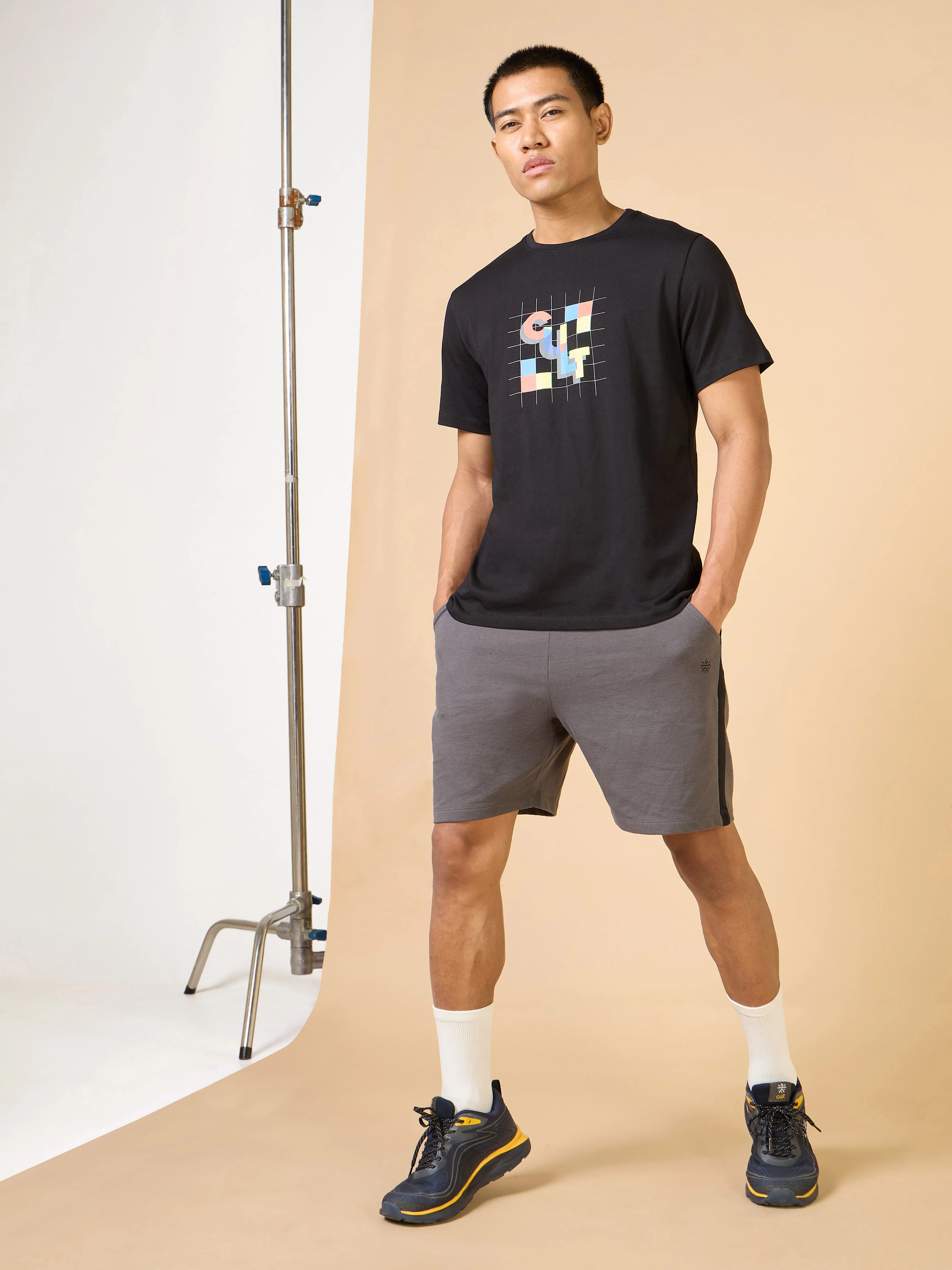 Men's Black Plug n Play Cult T-shirt - Image 3