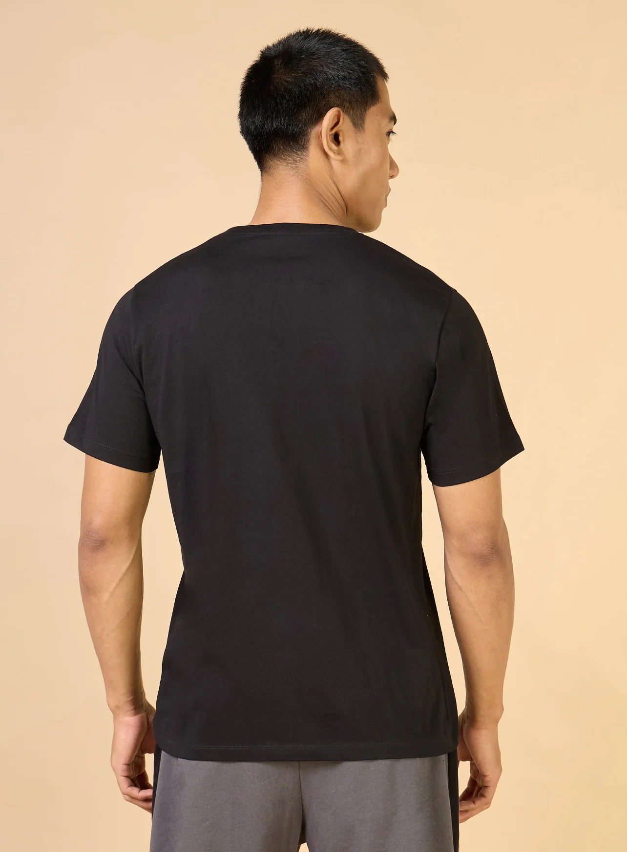 Men's Black Plug n Play Cult T-shirt - Image 6
