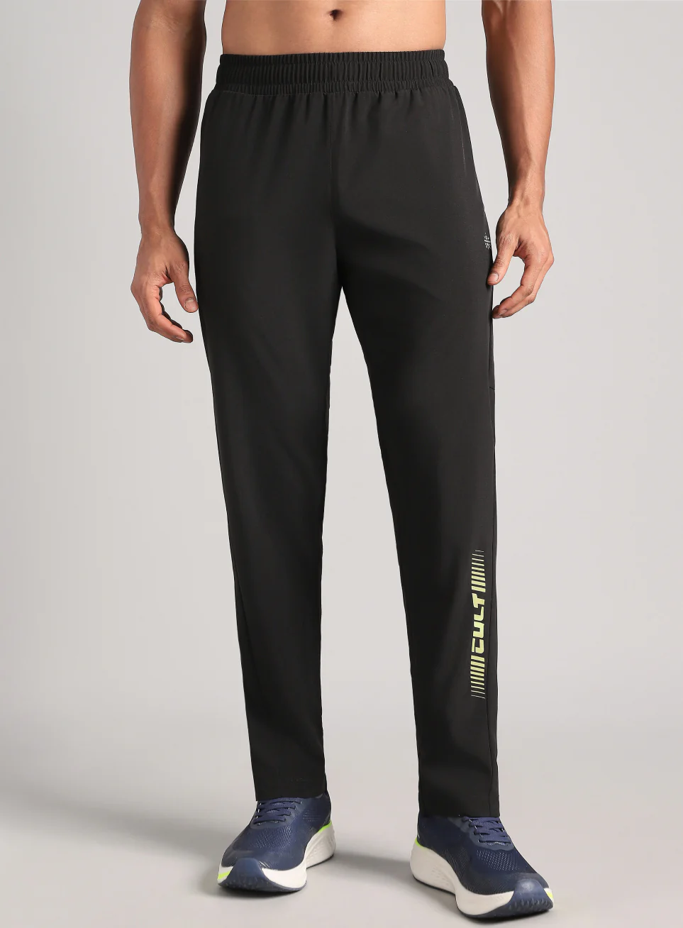 Men's Black Pro Movement Runner's Trackpants - Image 4