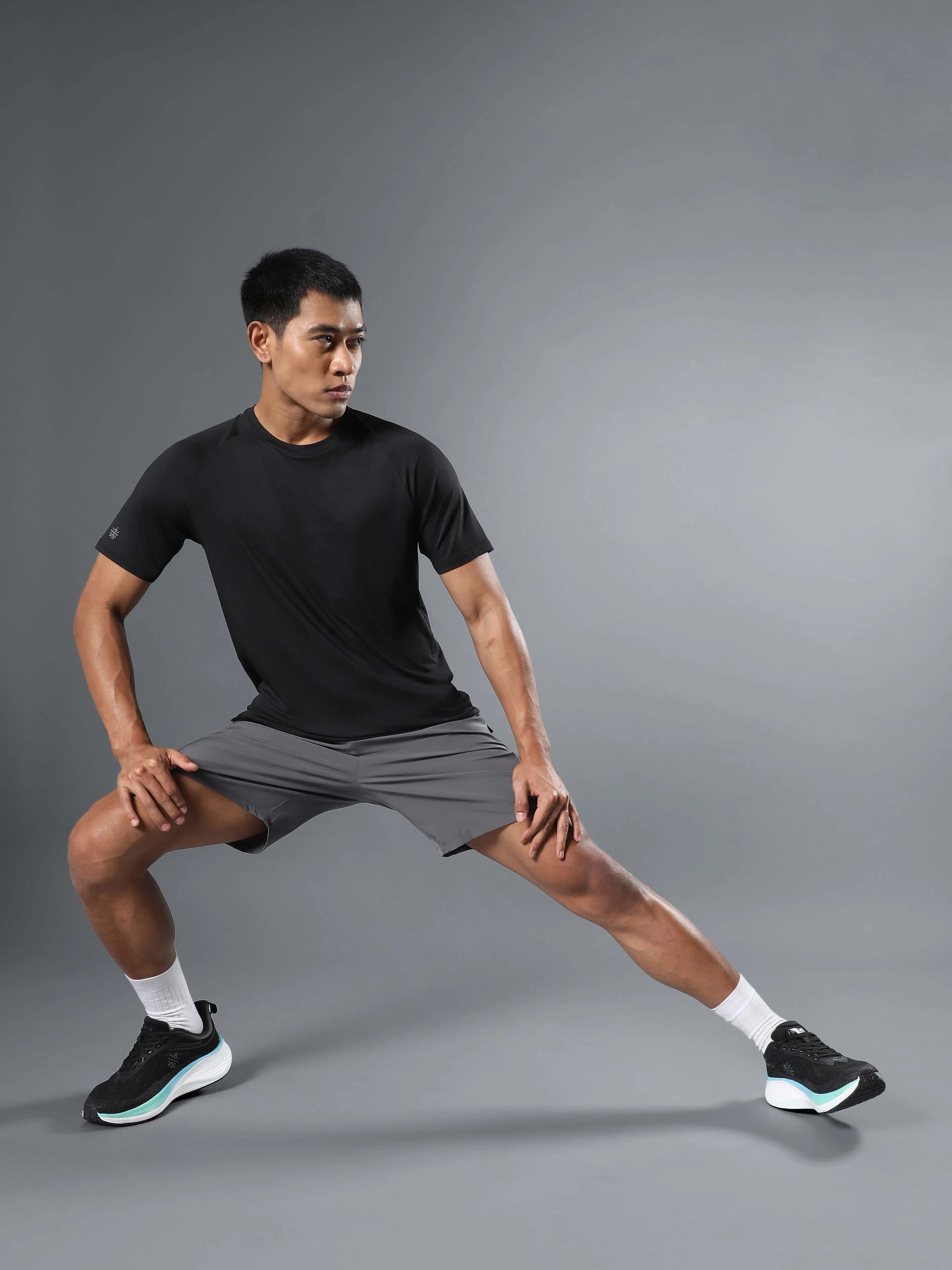 Men's Black Run Forward T-shirt - Image 3