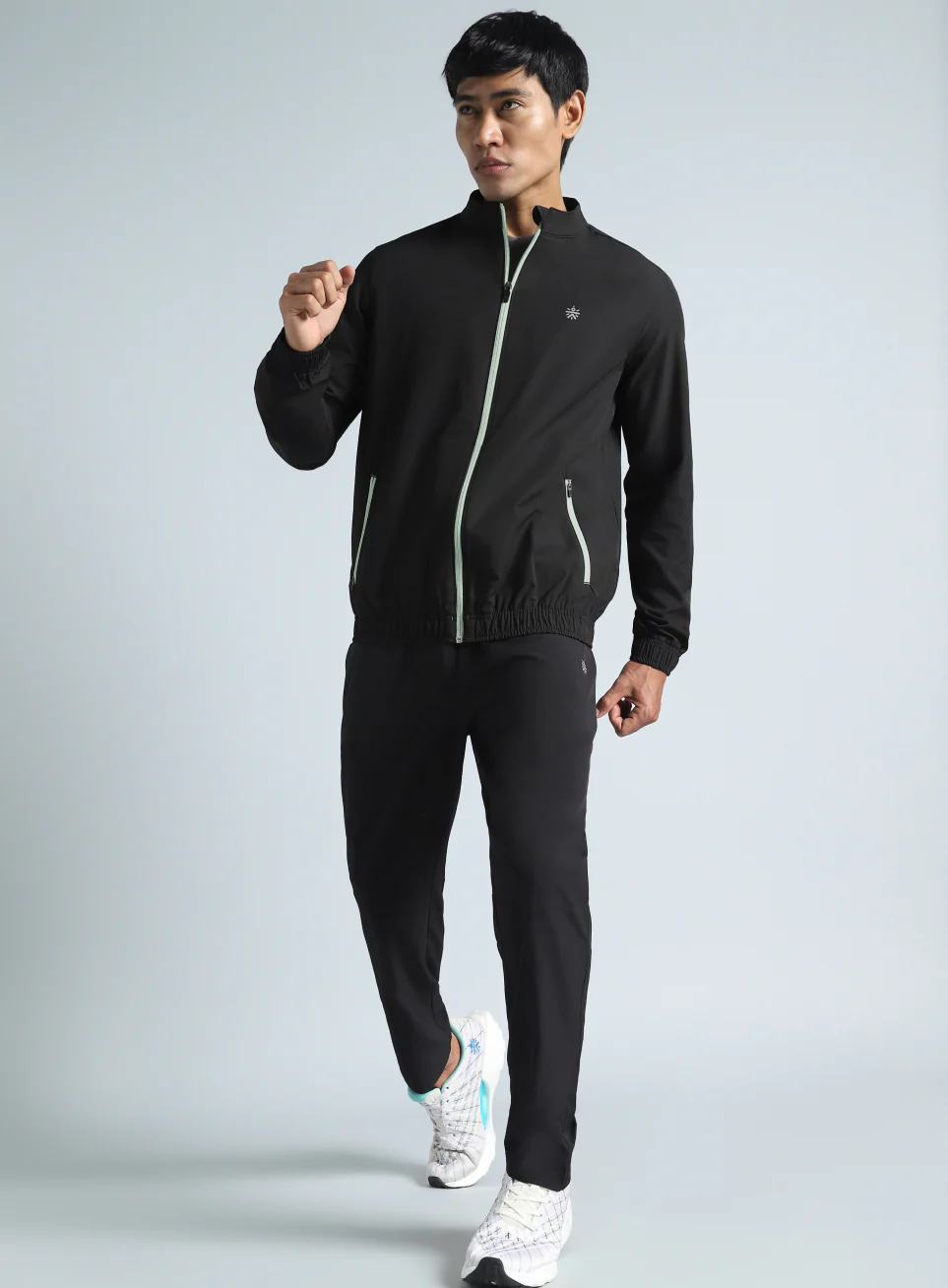 Men's Black Runner's Favourite Lightweight Jacket - Image 2