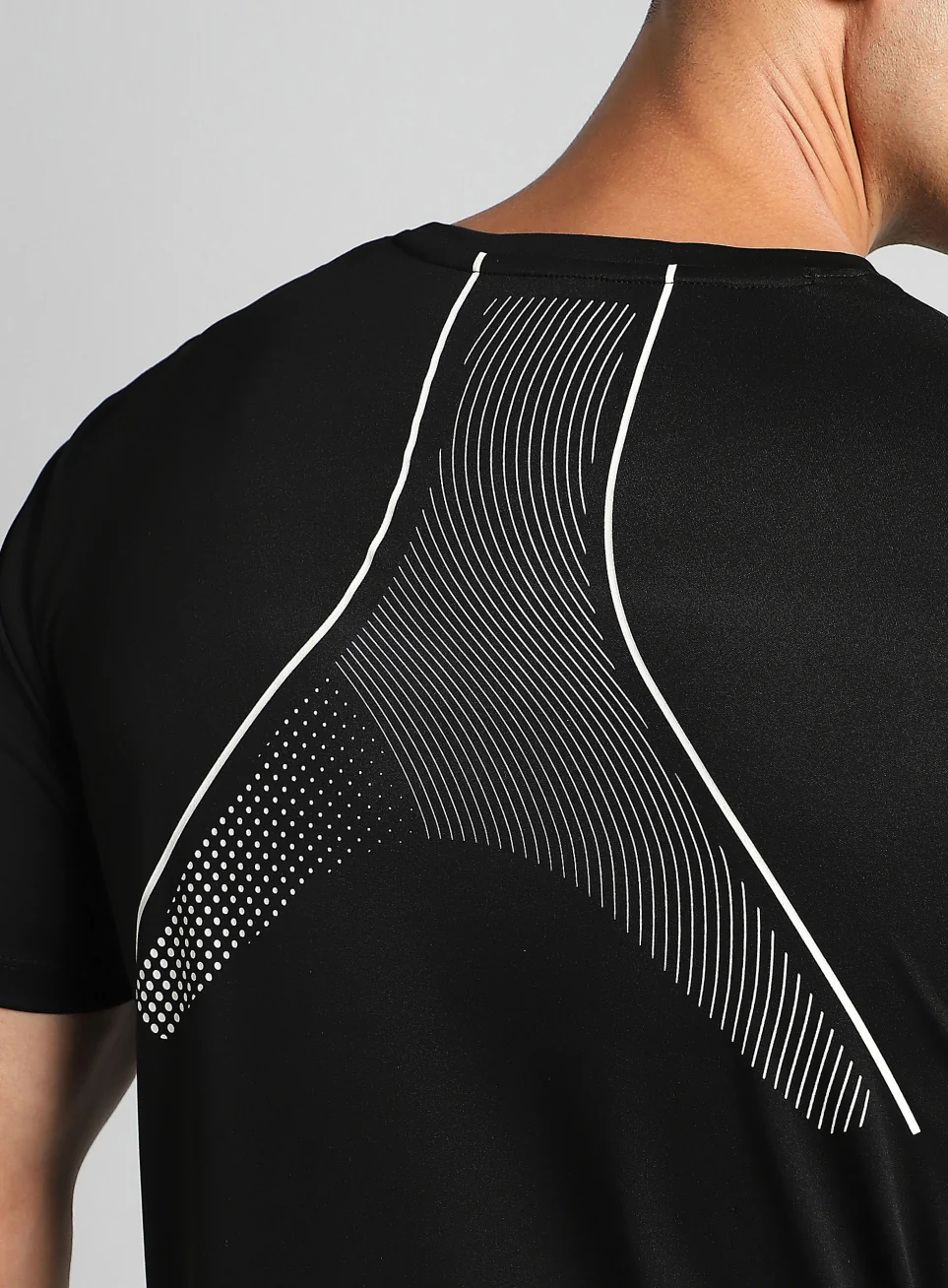 Men's Black Sculpted Print Training T-shirt - Image 8