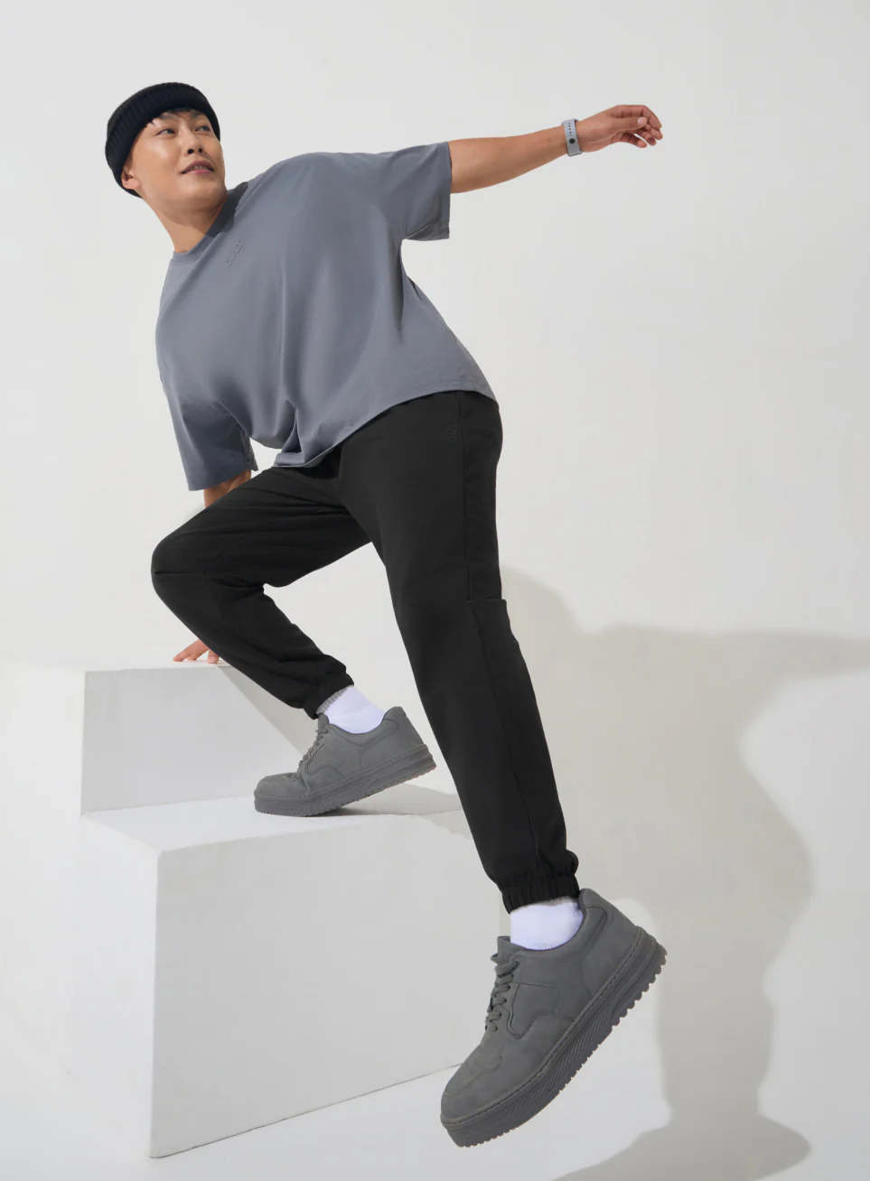 Men's Black Soft Form Classic Joggers - Image 3