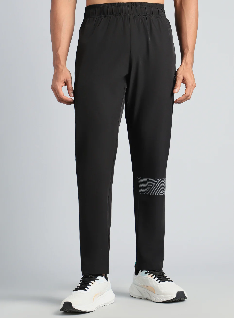 Men's Black Speed Run Trackpants - Image 4