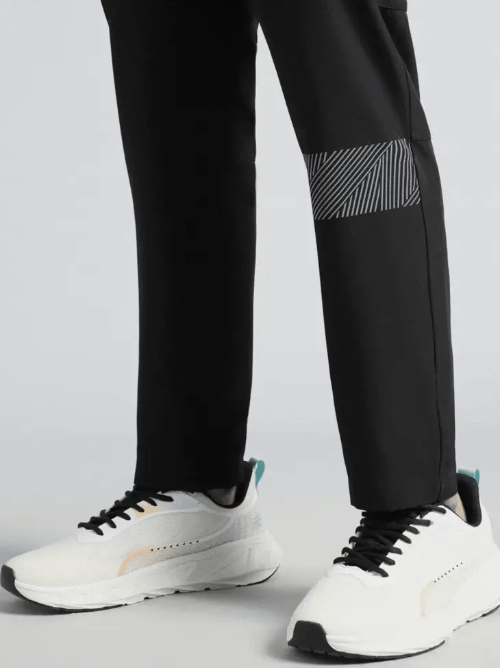 Men's Black Speed Run Trackpants - Image 8
