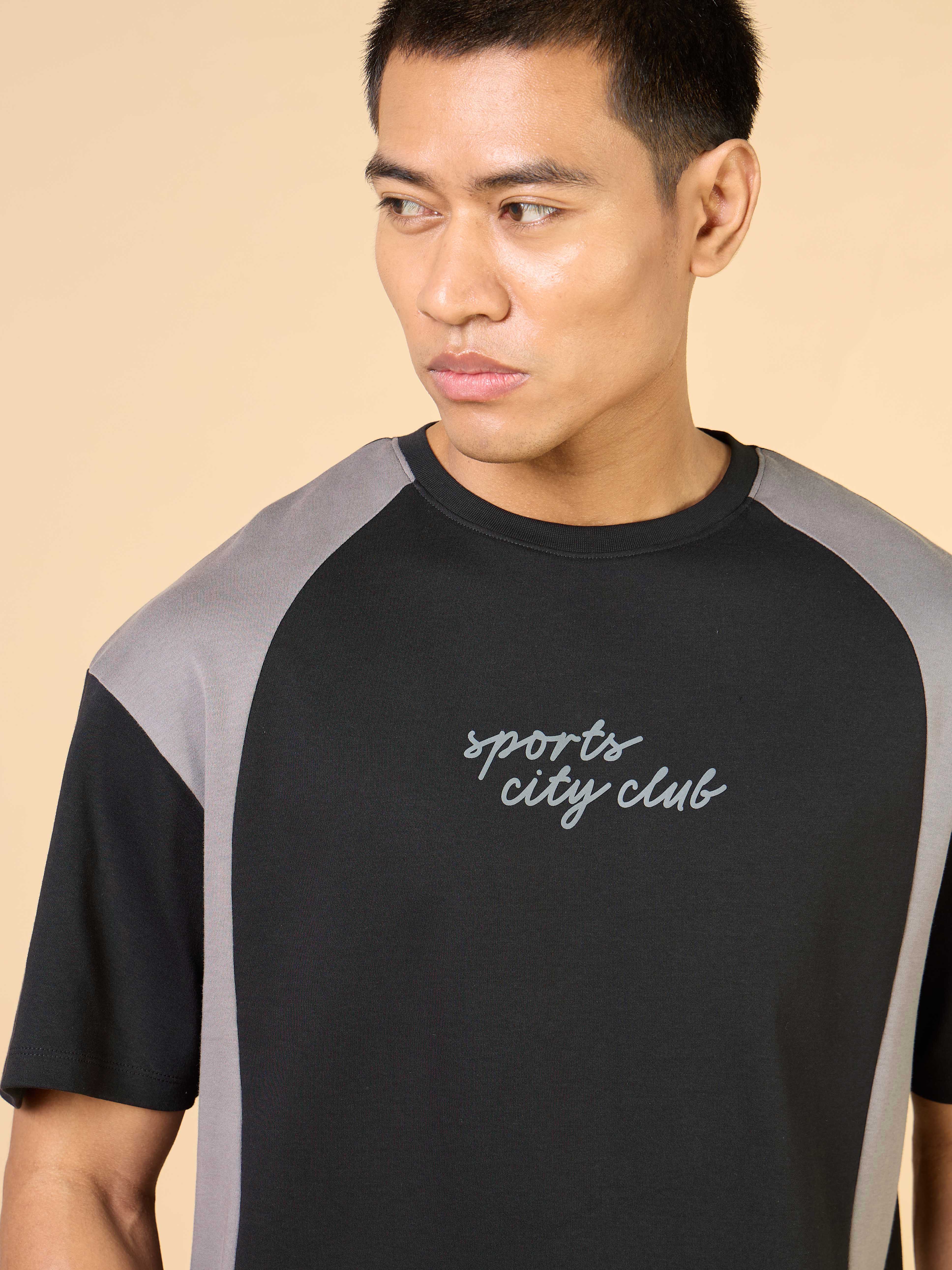 Men's Black Sports City Club Colorblock Relaxed fit T-shirt - Image 7