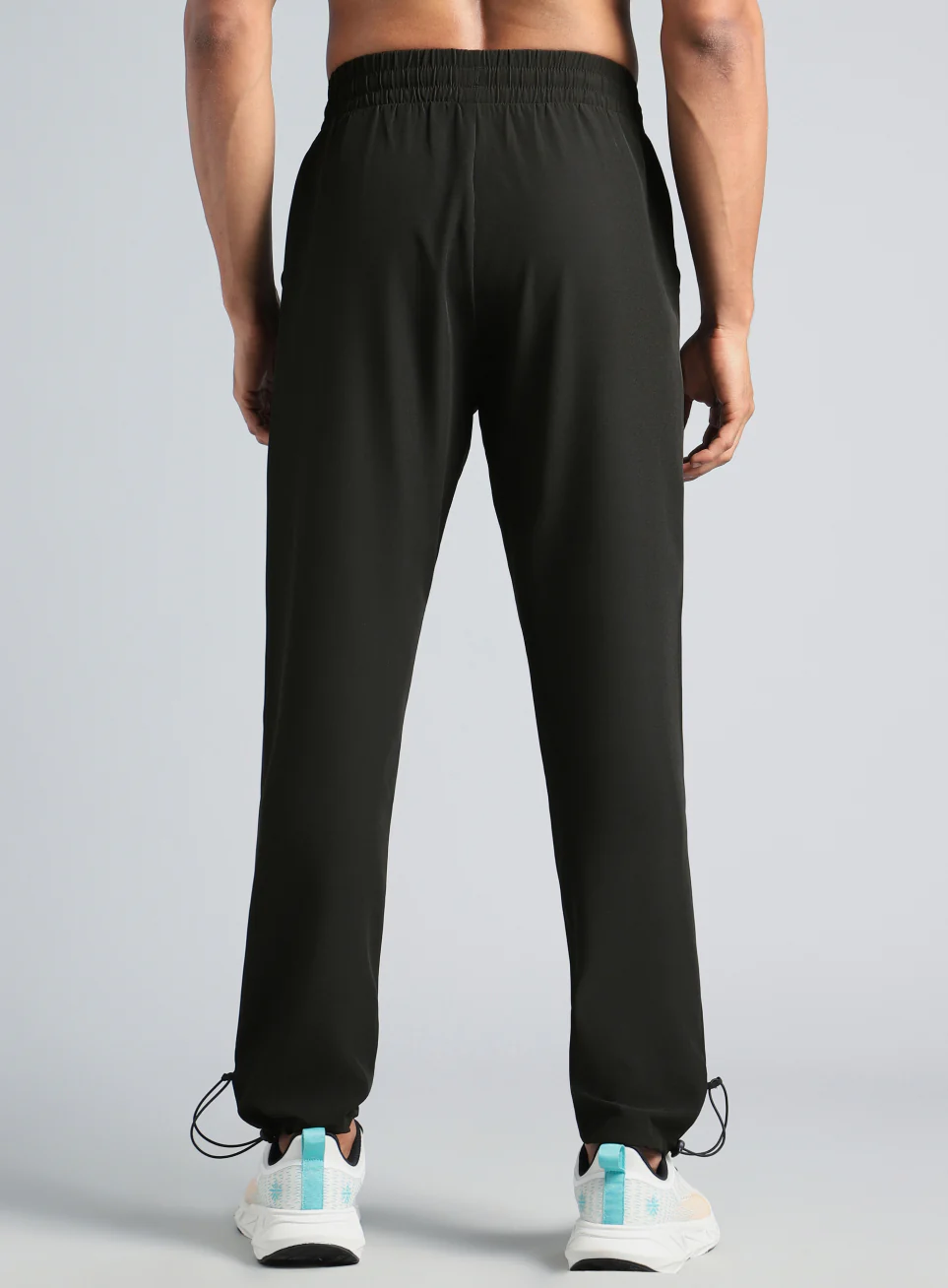 Men's Black Trail Run Trackpants - Image 6