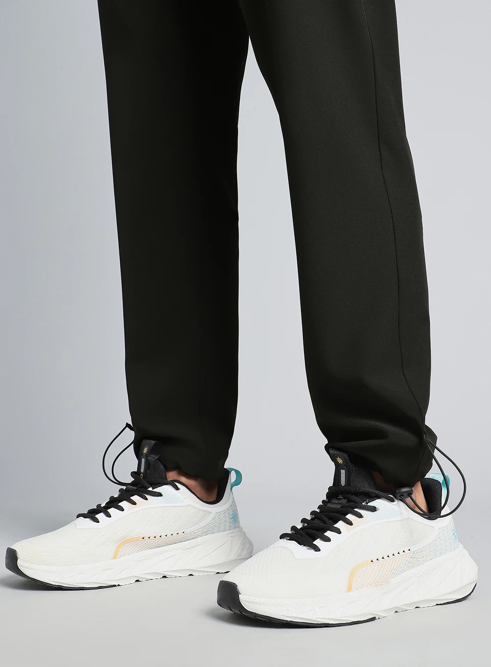 Men's Black Trail Run Trackpants - Image 8