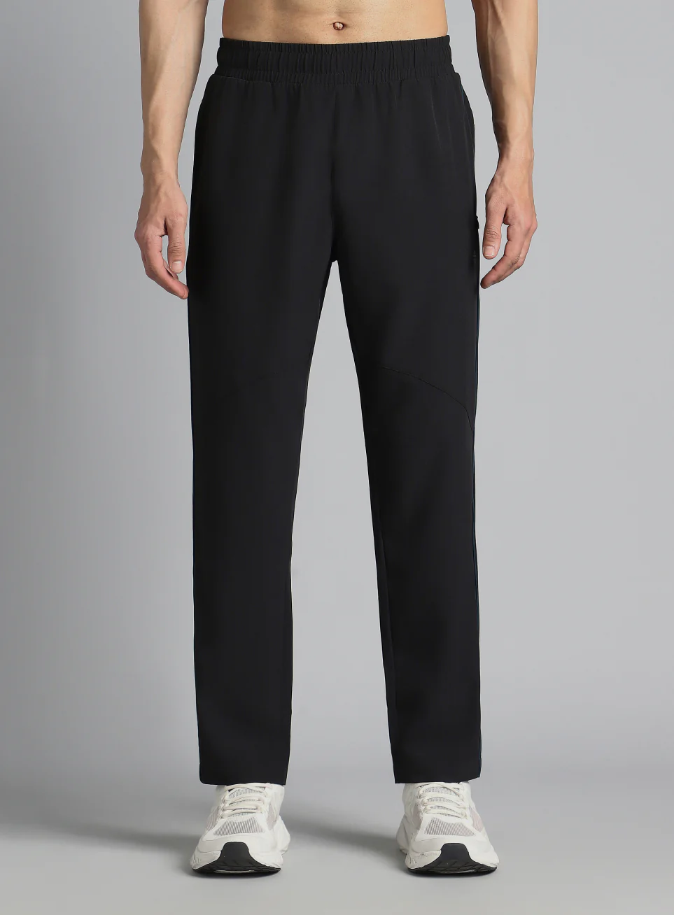 Men's Black Train All Format Trackpants - Image 4