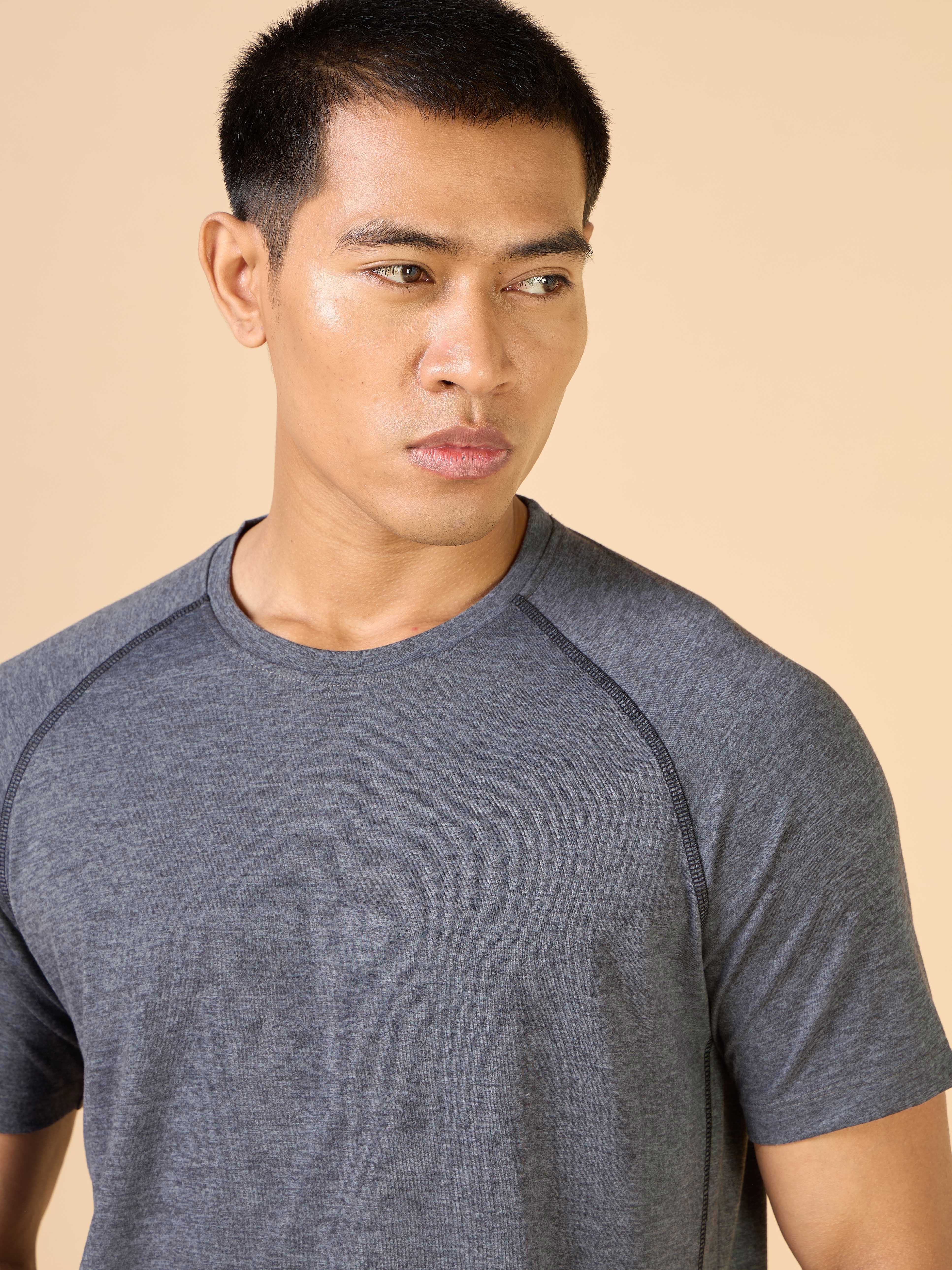 Men's Black Training Sculpted COMFORTech T-shirt - Image 7