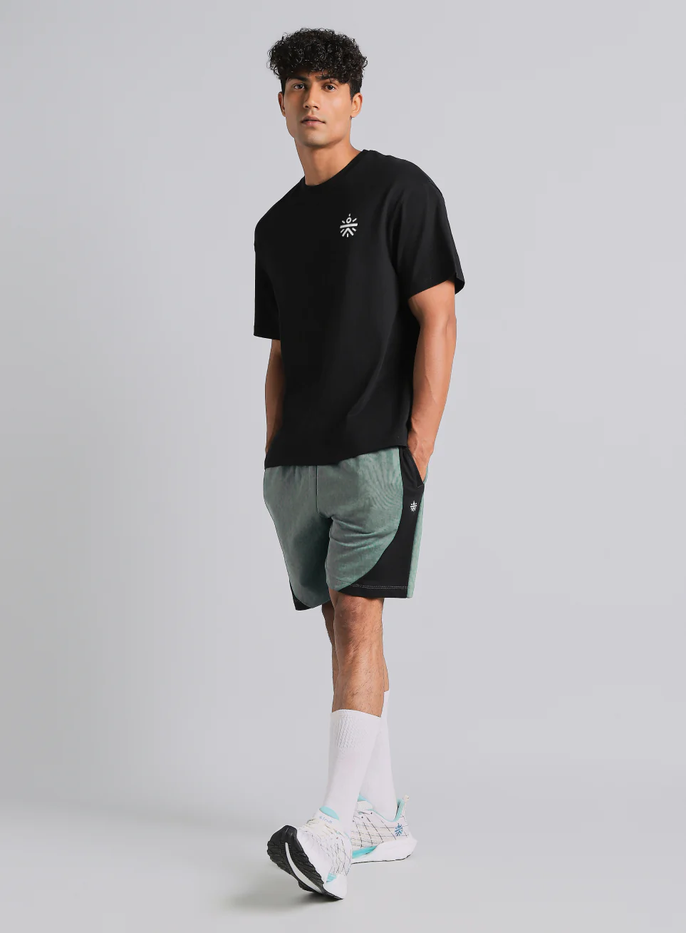 Men's Black True Athletics Graphic Relaxed Fit T-shirt - Image 3