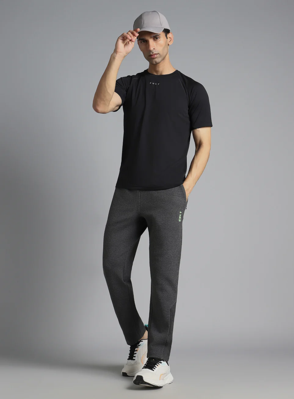 Men's Black Urban Comfort Travel Pants - Image 2