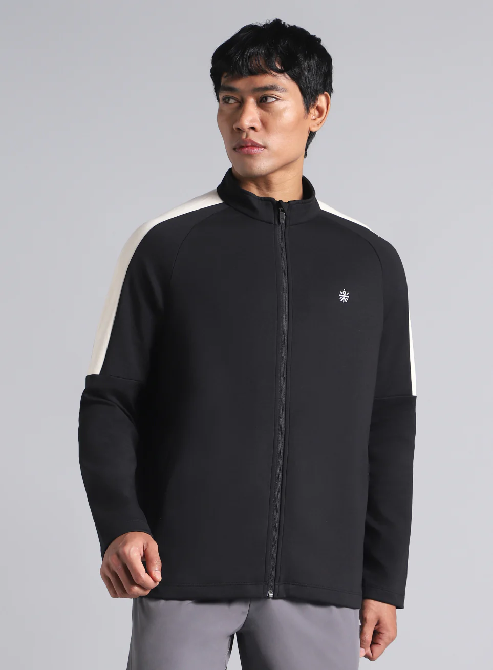 Men's Black Workout Essential Mid Layer Jacket - Image 4