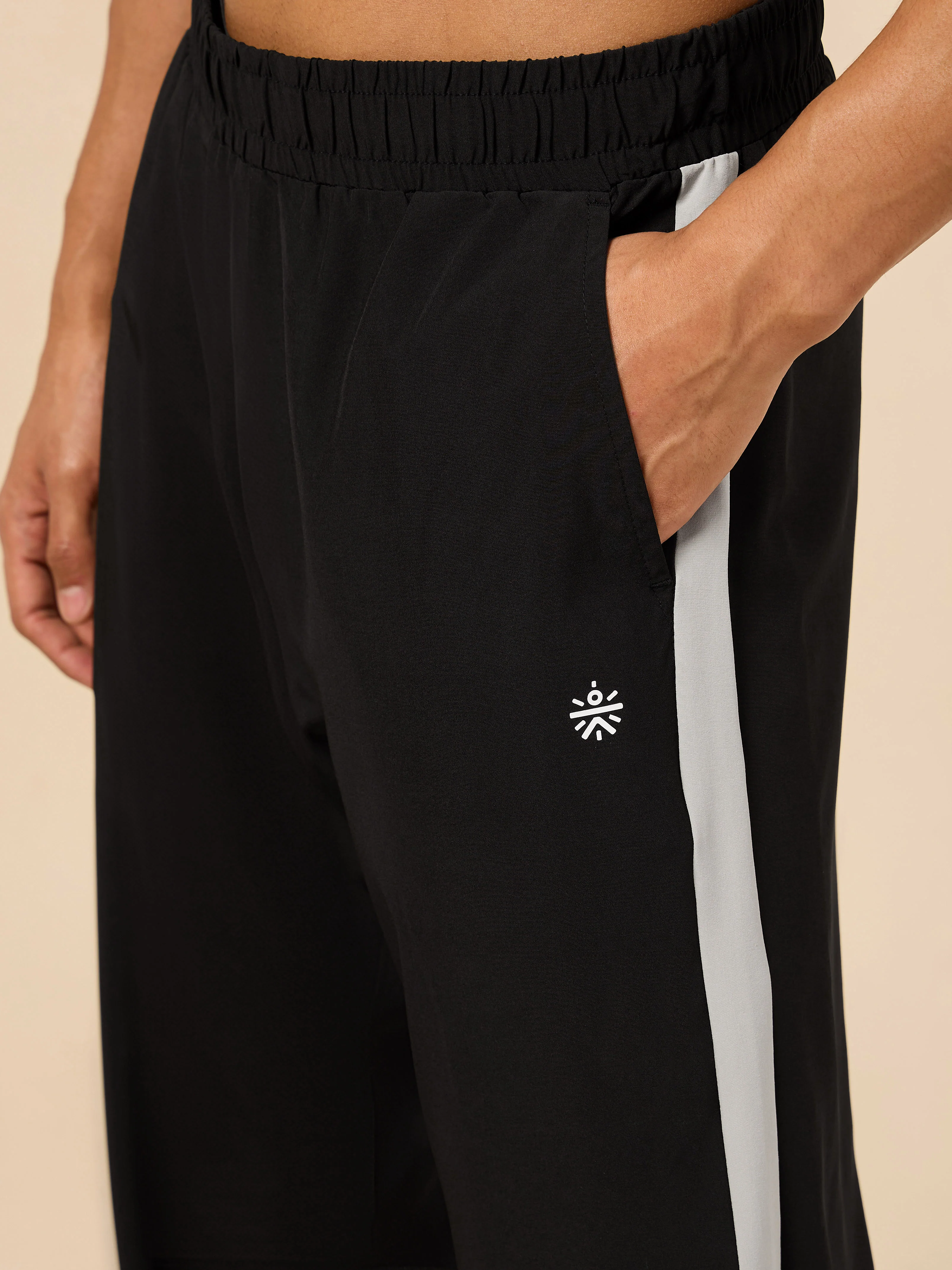 Men's Black Workout Joggers - Image 7