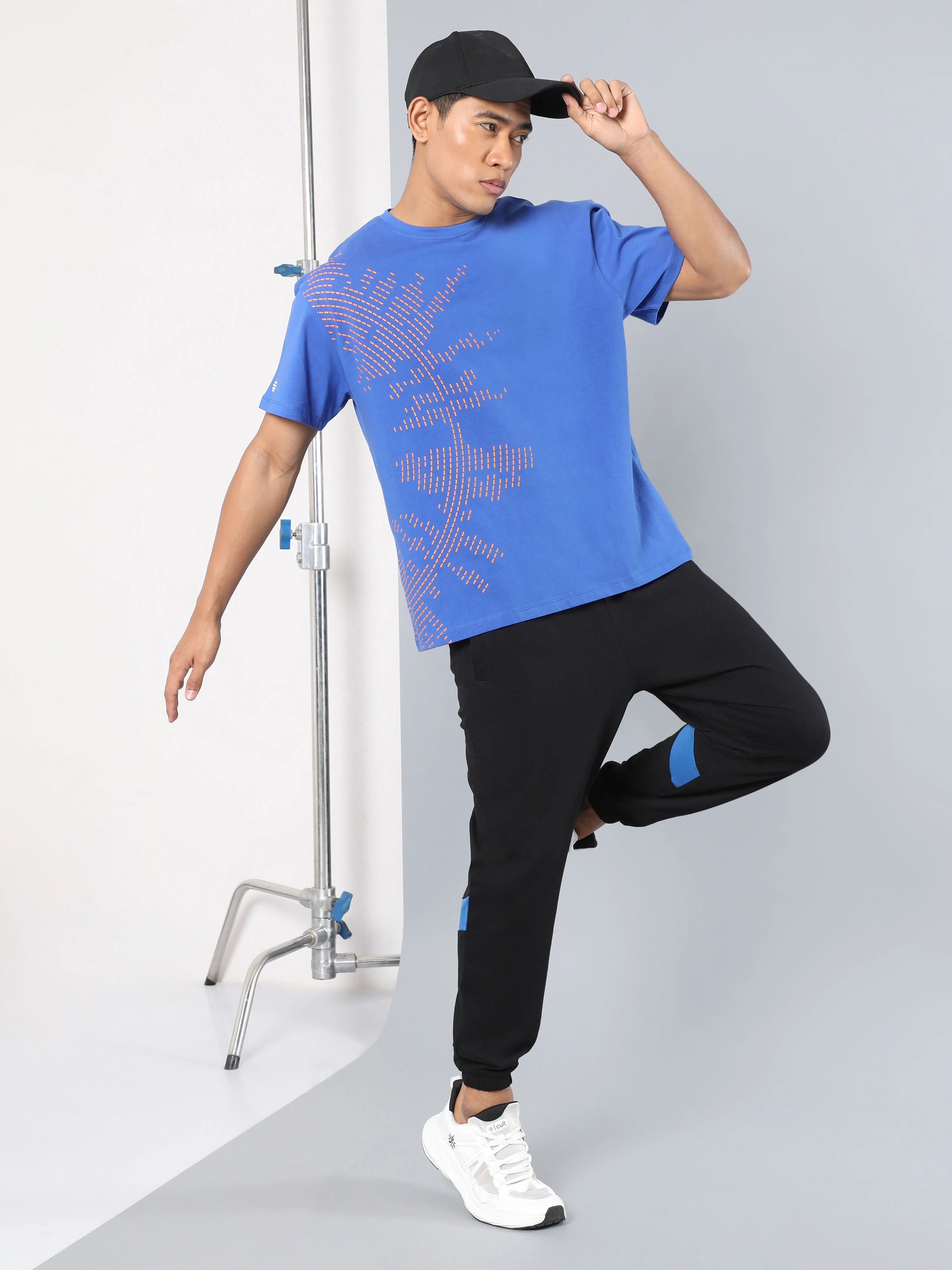 Men's Blue Beat it Relaxed fit T-shirt - Image 3
