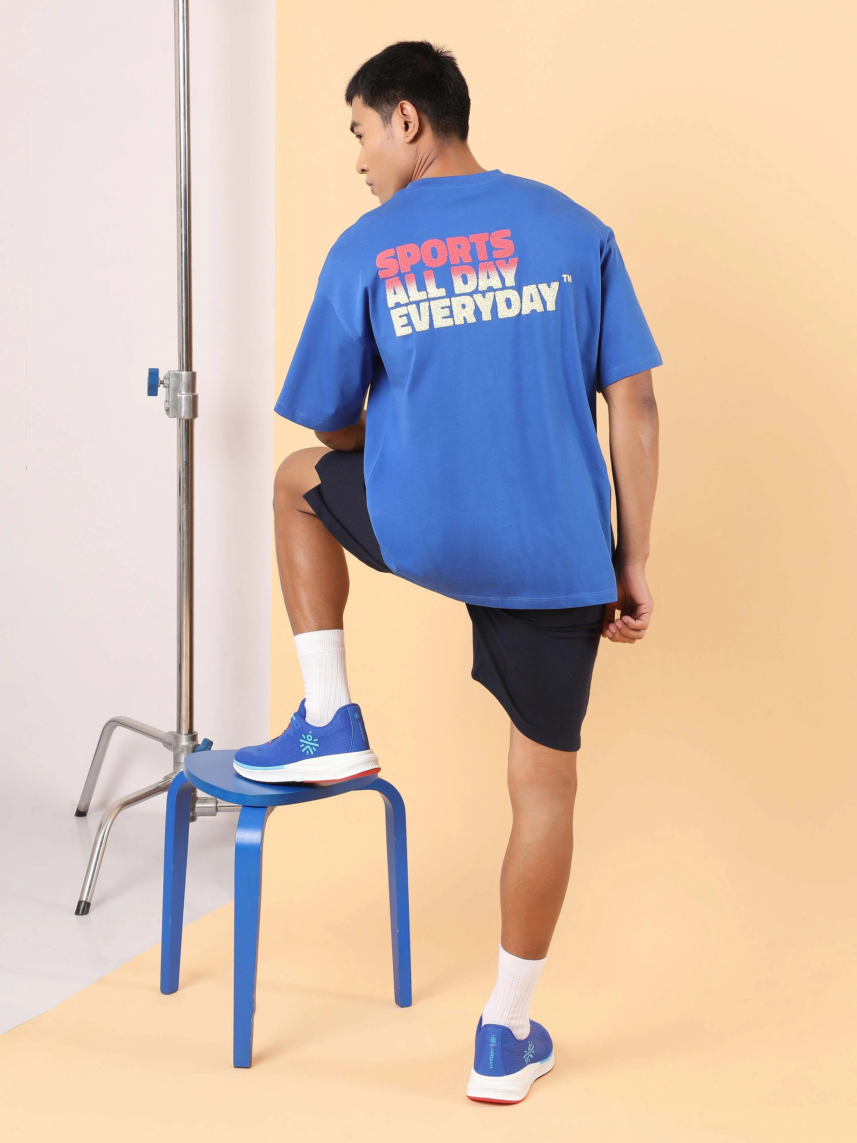 Men's Blue Club Anthem Oversized fit T-shirt - Image 3