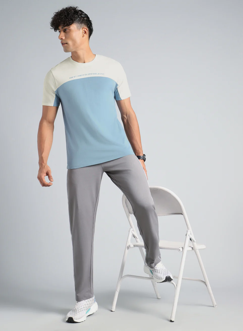 Men's Blue Offbeat Coloblock T-shirt - Image 2