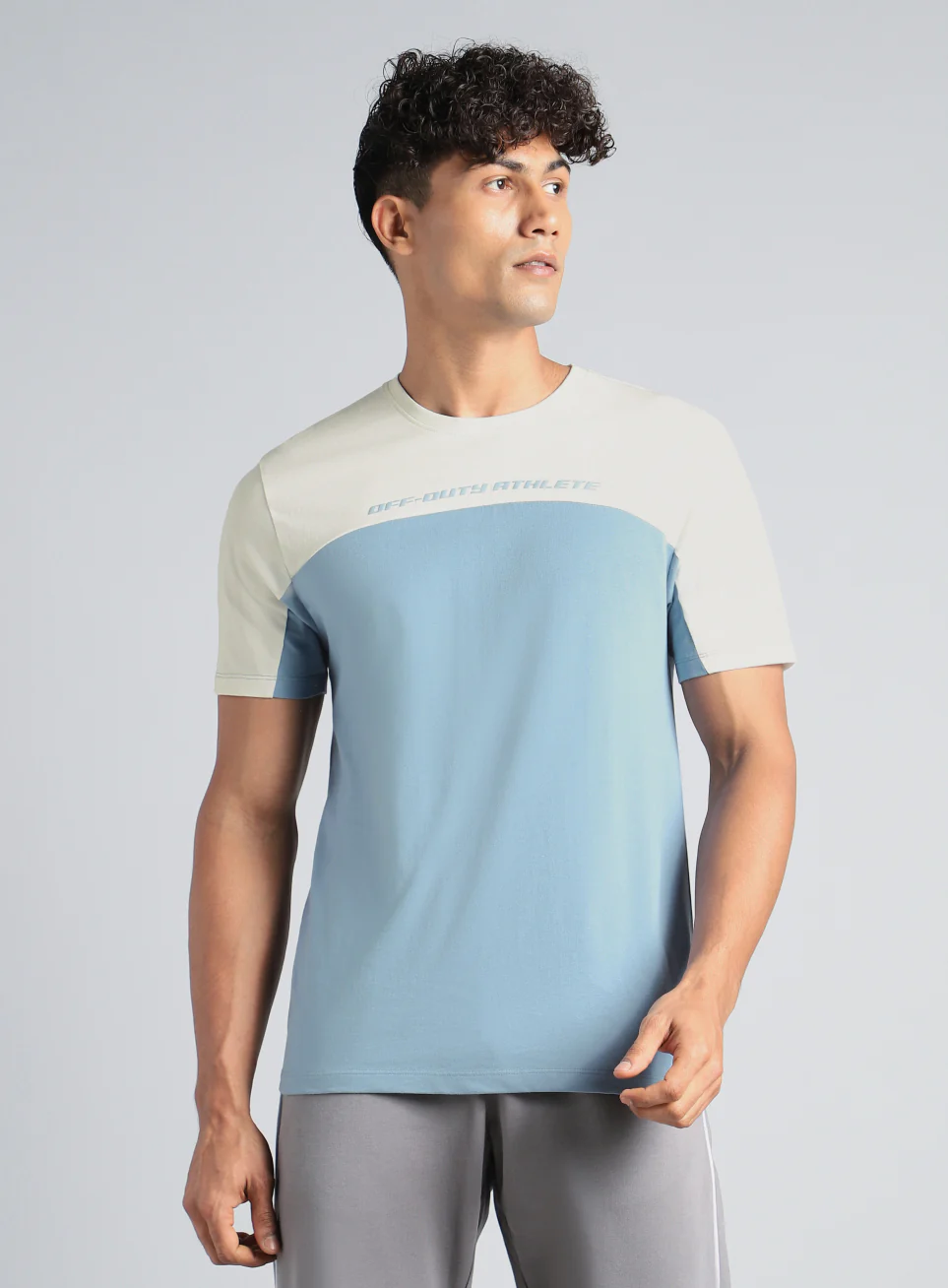 Men's Blue Offbeat Coloblock T-shirt - Image 4