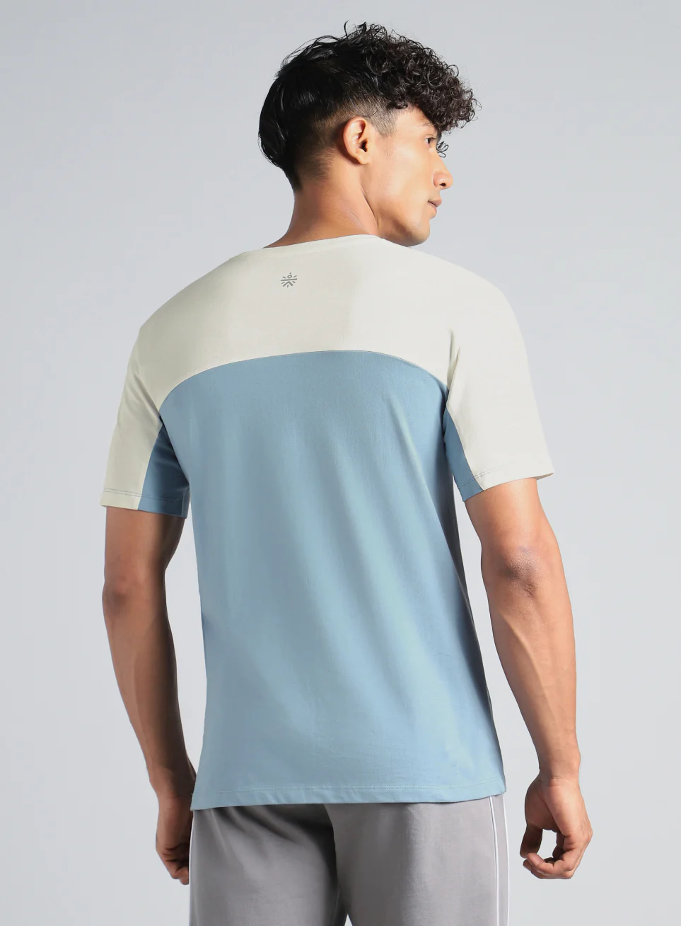 Men's Blue Offbeat Coloblock T-shirt - Image 6