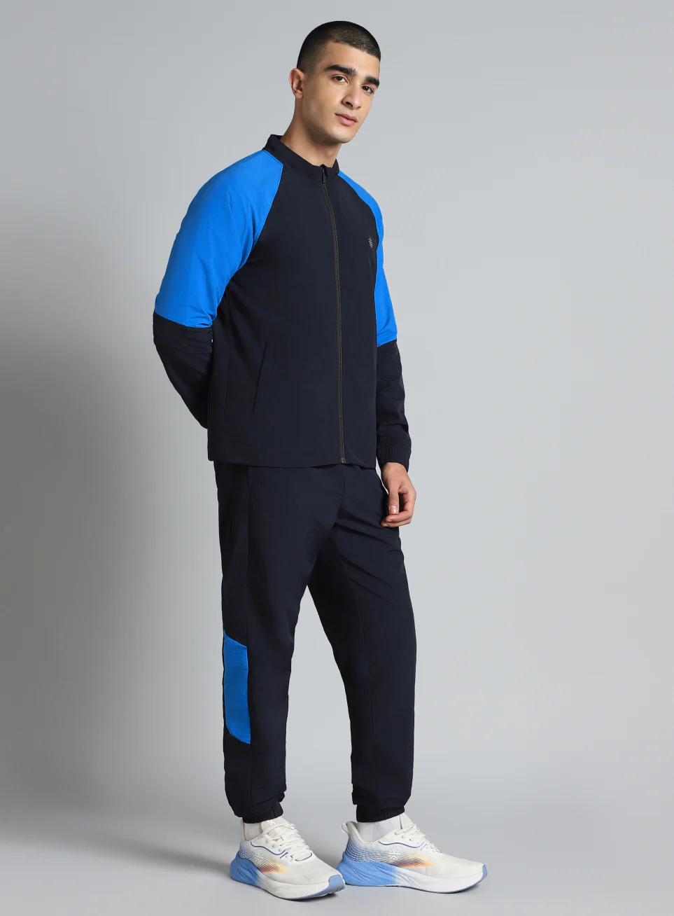 Men's Blue Run Forward All Weather Track Suit - Image 4