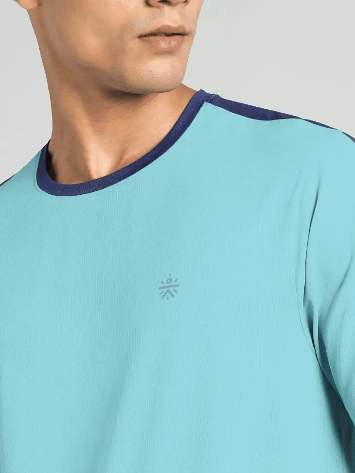 Men's Blue Run In Motion Graphic T-Shirt - Image 7