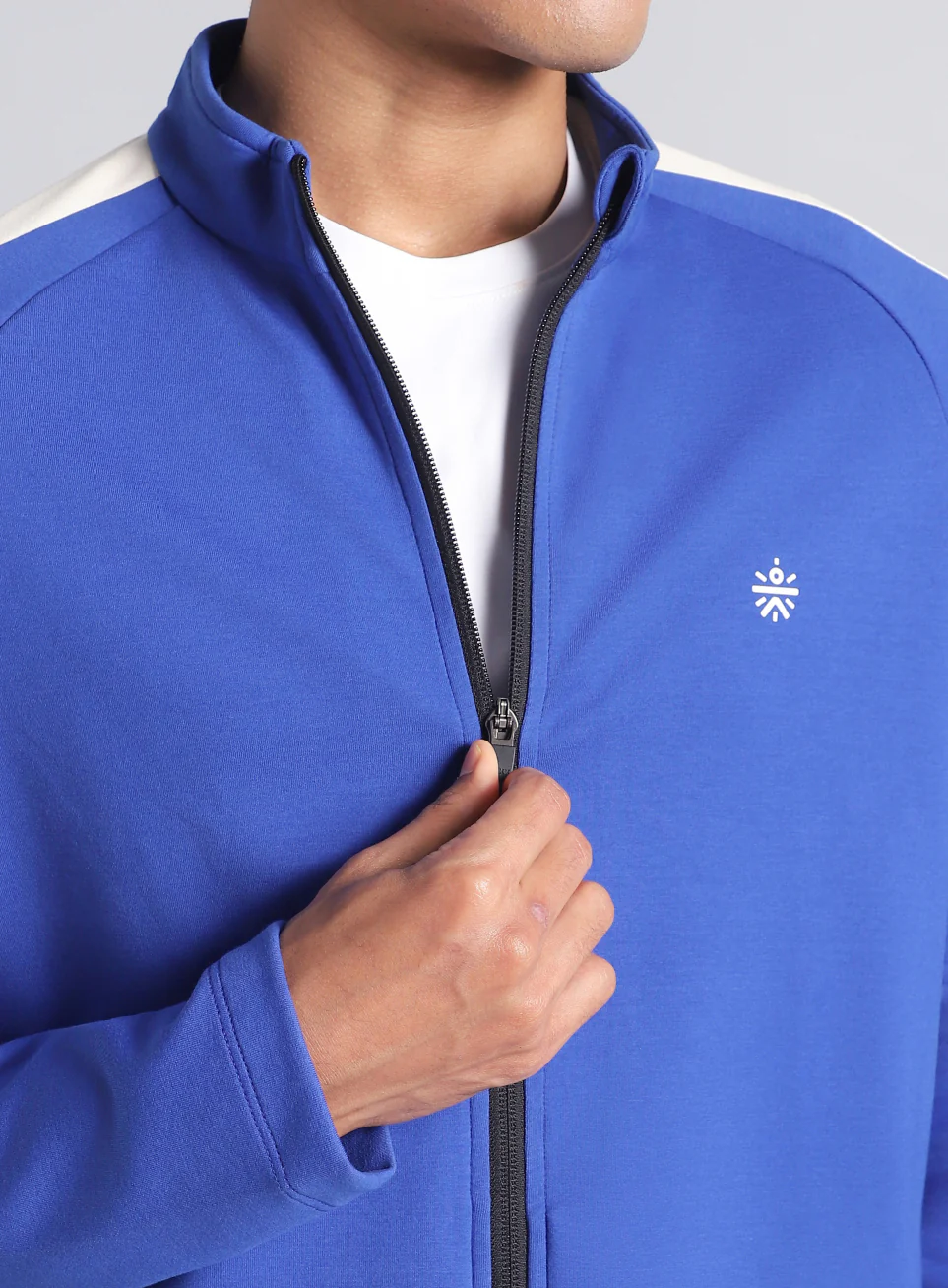 Men's Blue Workout Essential Mid Layer Jacket - Image 8