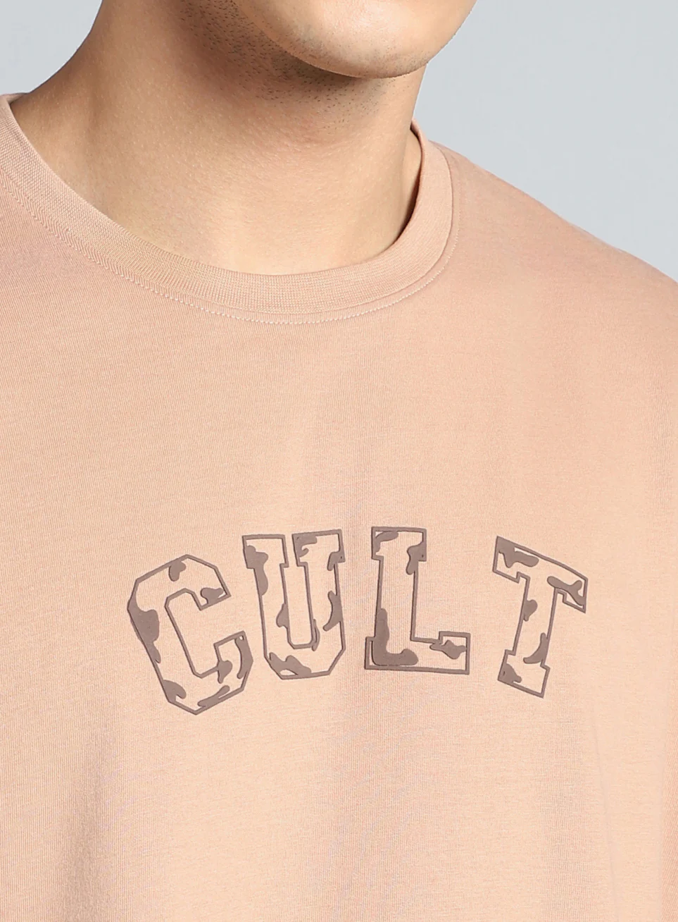 Men's Brown Cult Branding Graphic Relaxed T-shirt - Image 7