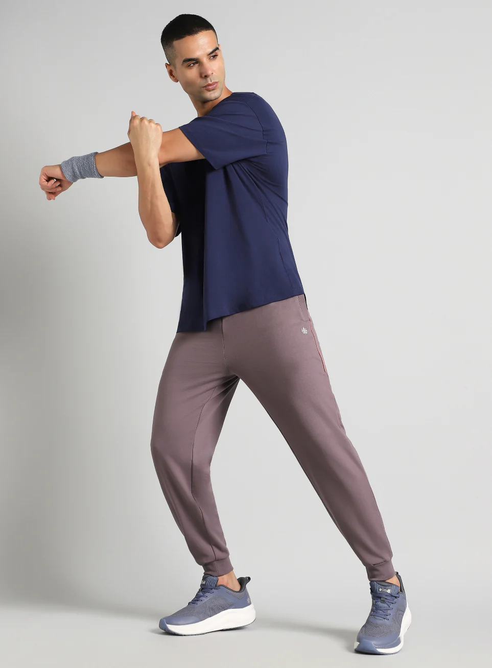 Men's Brown Edge Line Training Joggers - Image 2